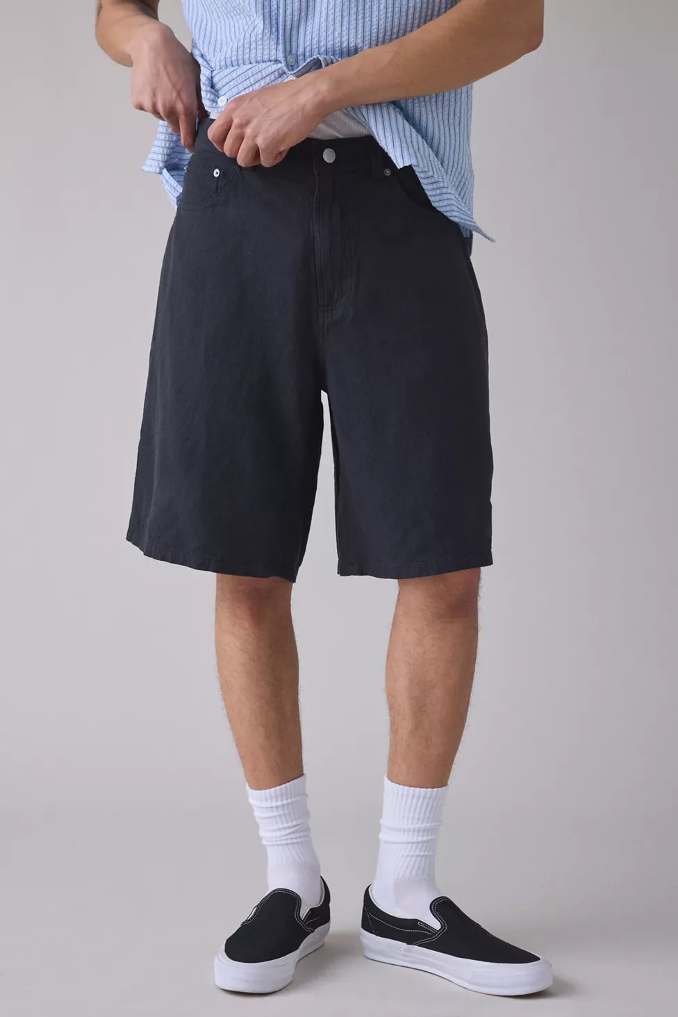 SHORTS BAGGY IN LINO NERO