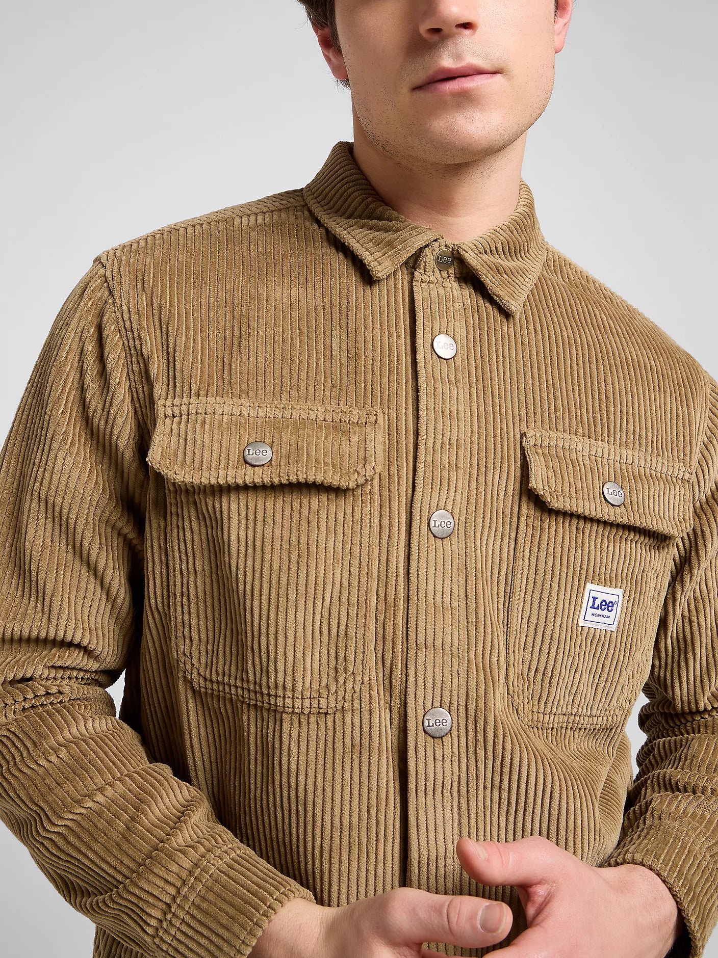 overshirt in velluto costa larga beige