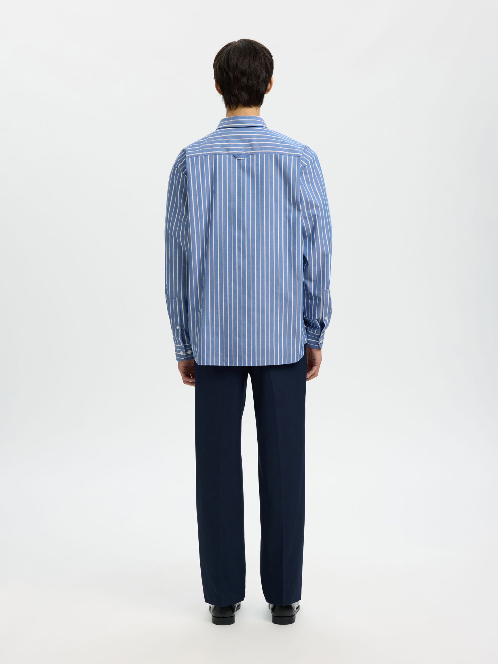 CAMICIA A MANICHE LUNGHE A RIGHE BLU