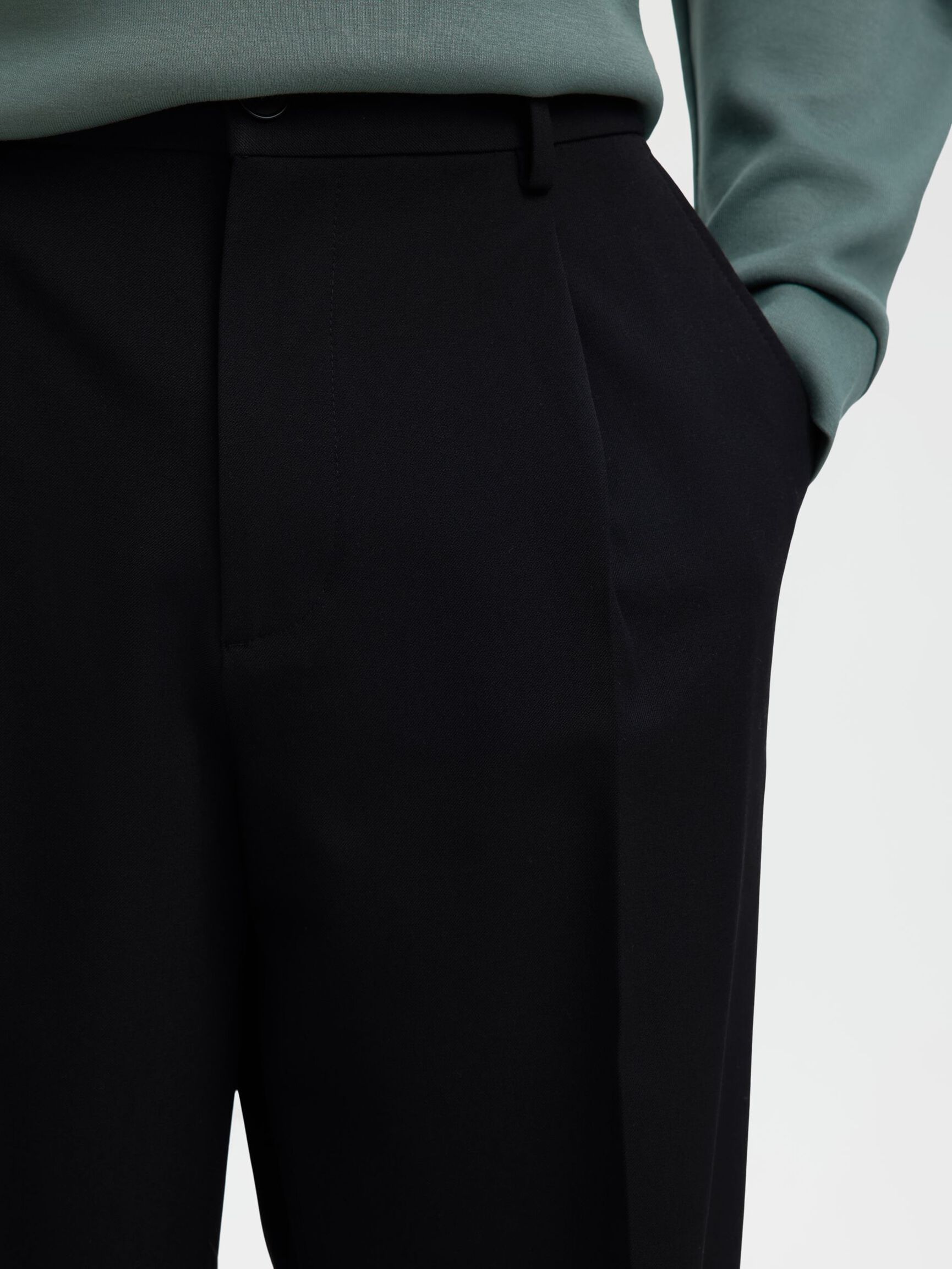 PANTALONI AMPI IN TESSUTO ELASTICIZZATO NERI