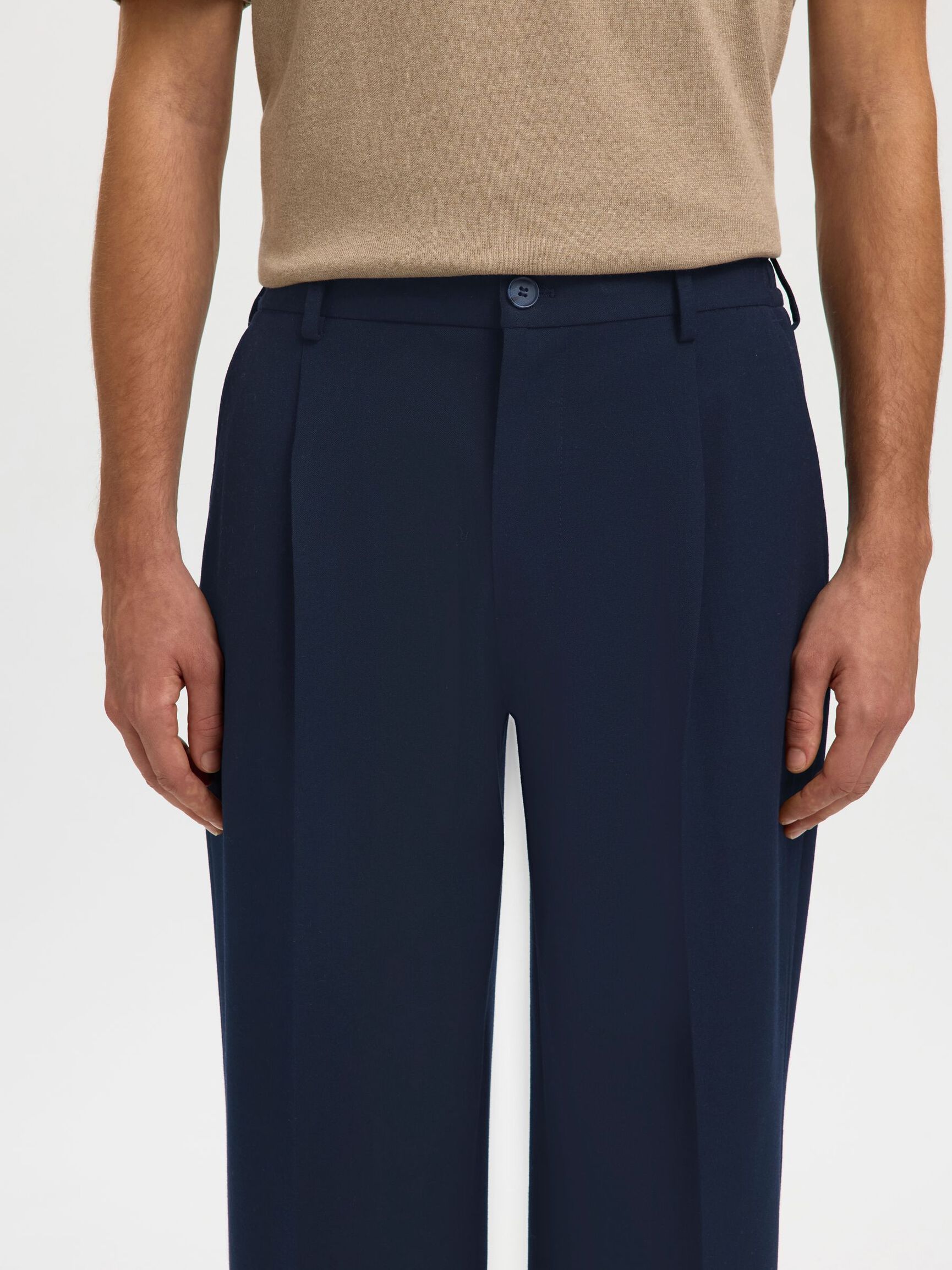CHINO CON COULISSE RELAXED NAVY