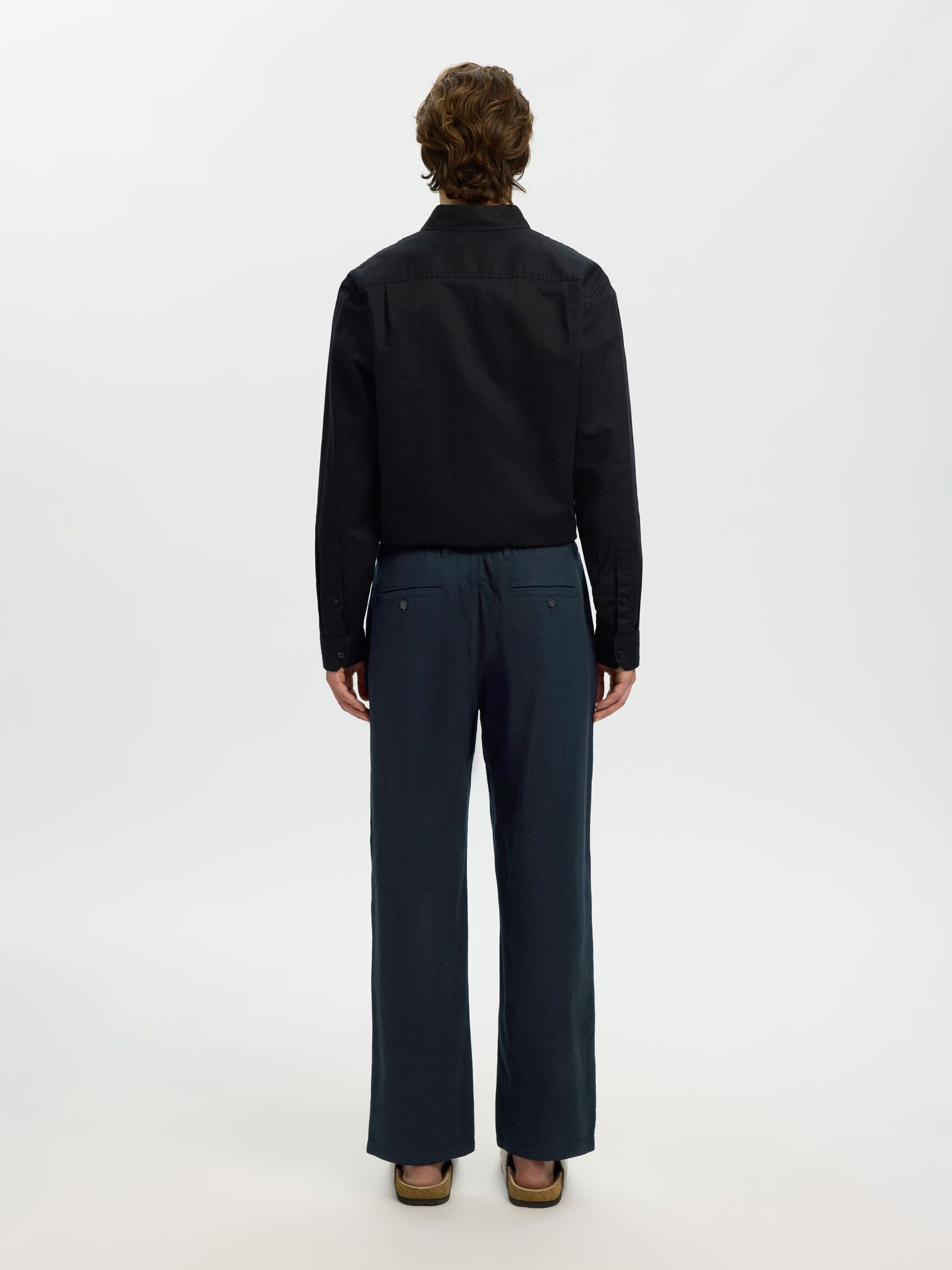 PANTALONI LOOSE FIT IN MISTO LINO NERI