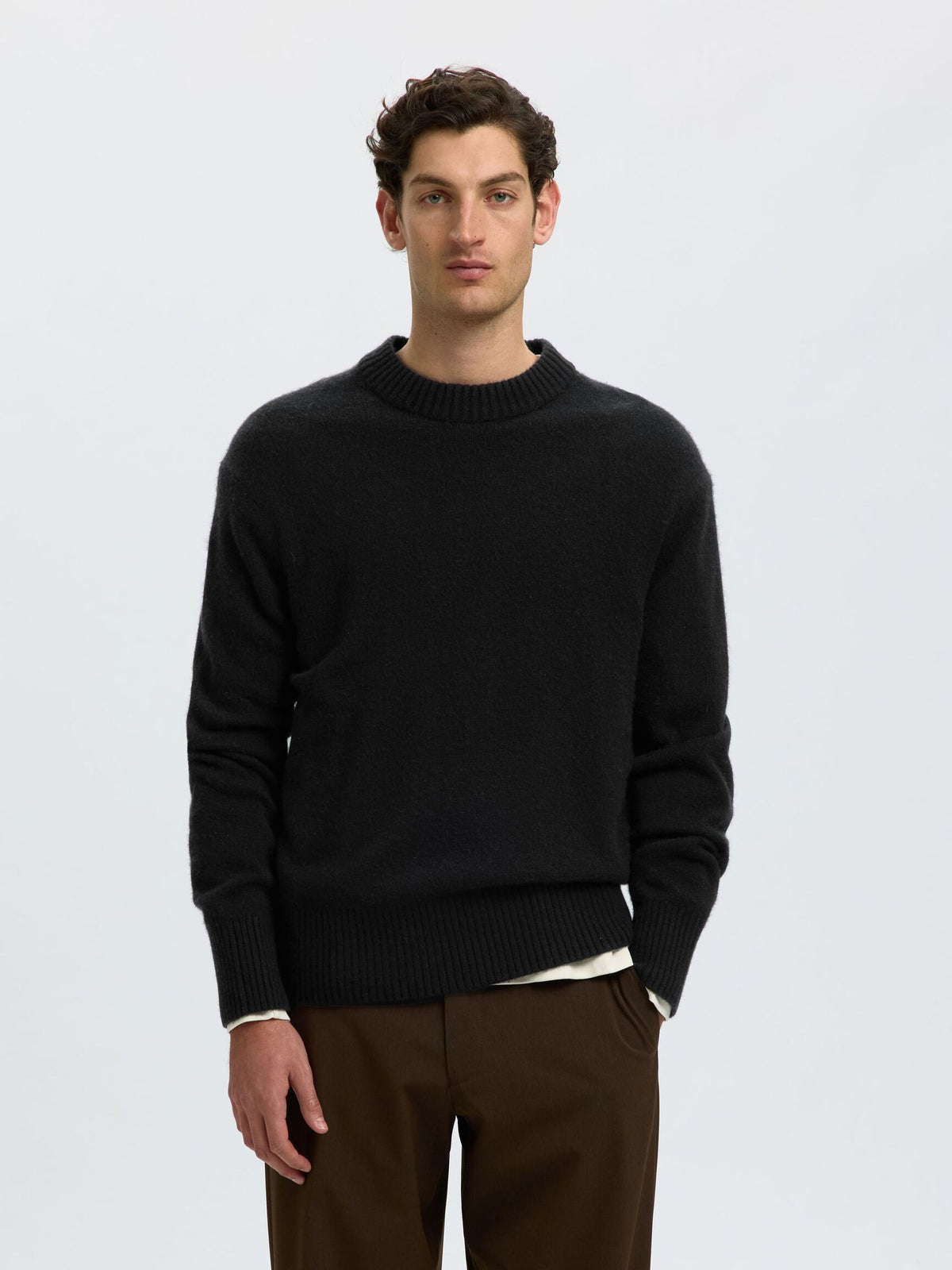 MAGLIONE IN LANA E CASHMERE NERO