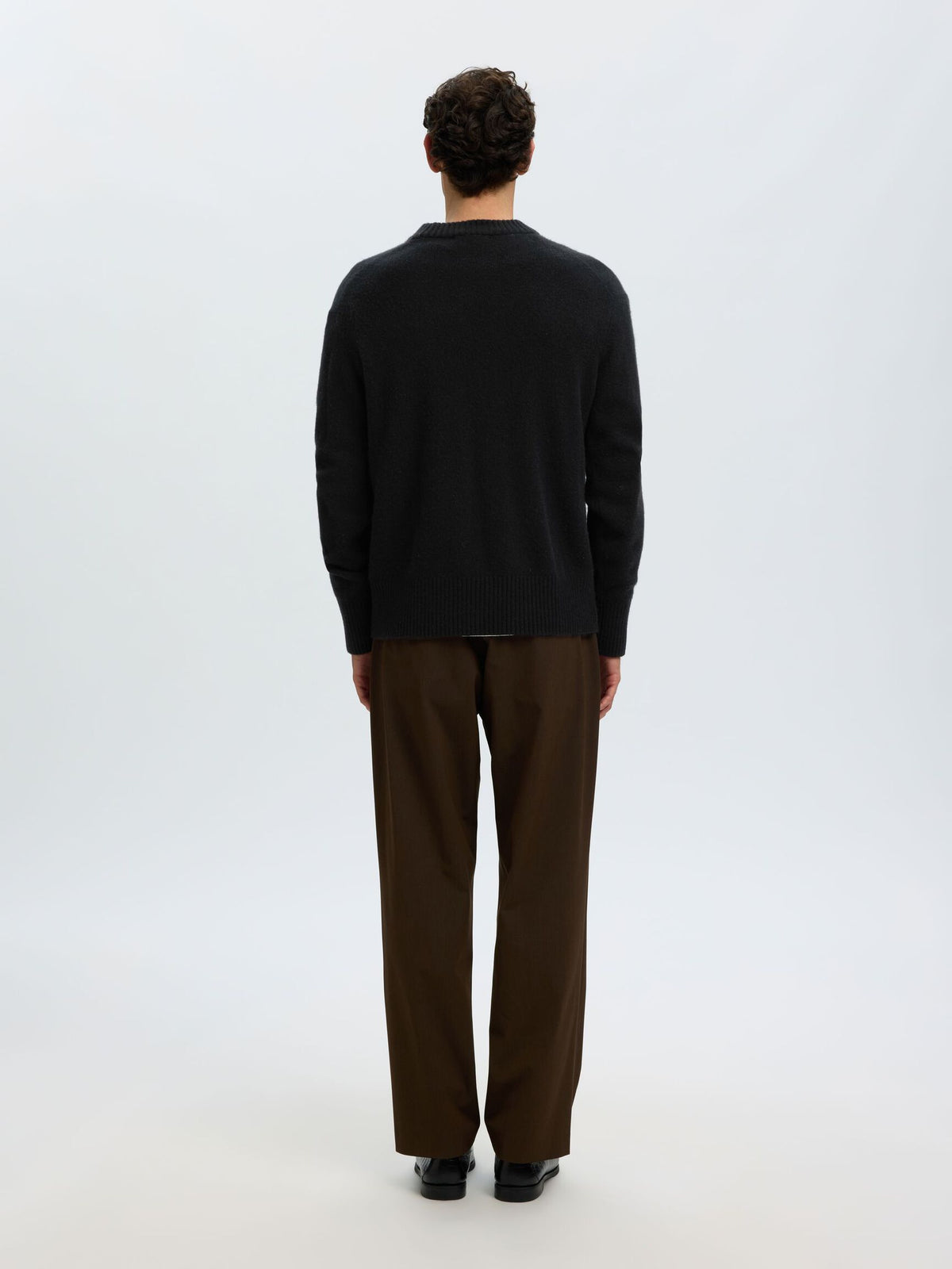 MAGLIONE IN LANA E CASHMERE NERO