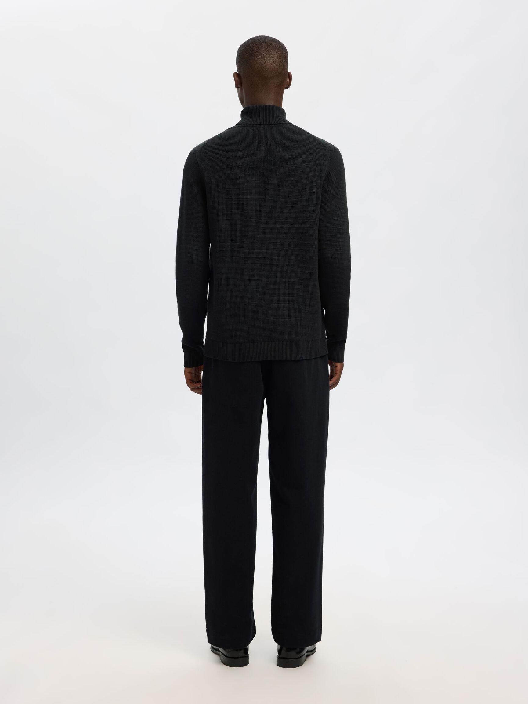 DOLCEVITA IN  CALDO E FITTO COTONE NERO