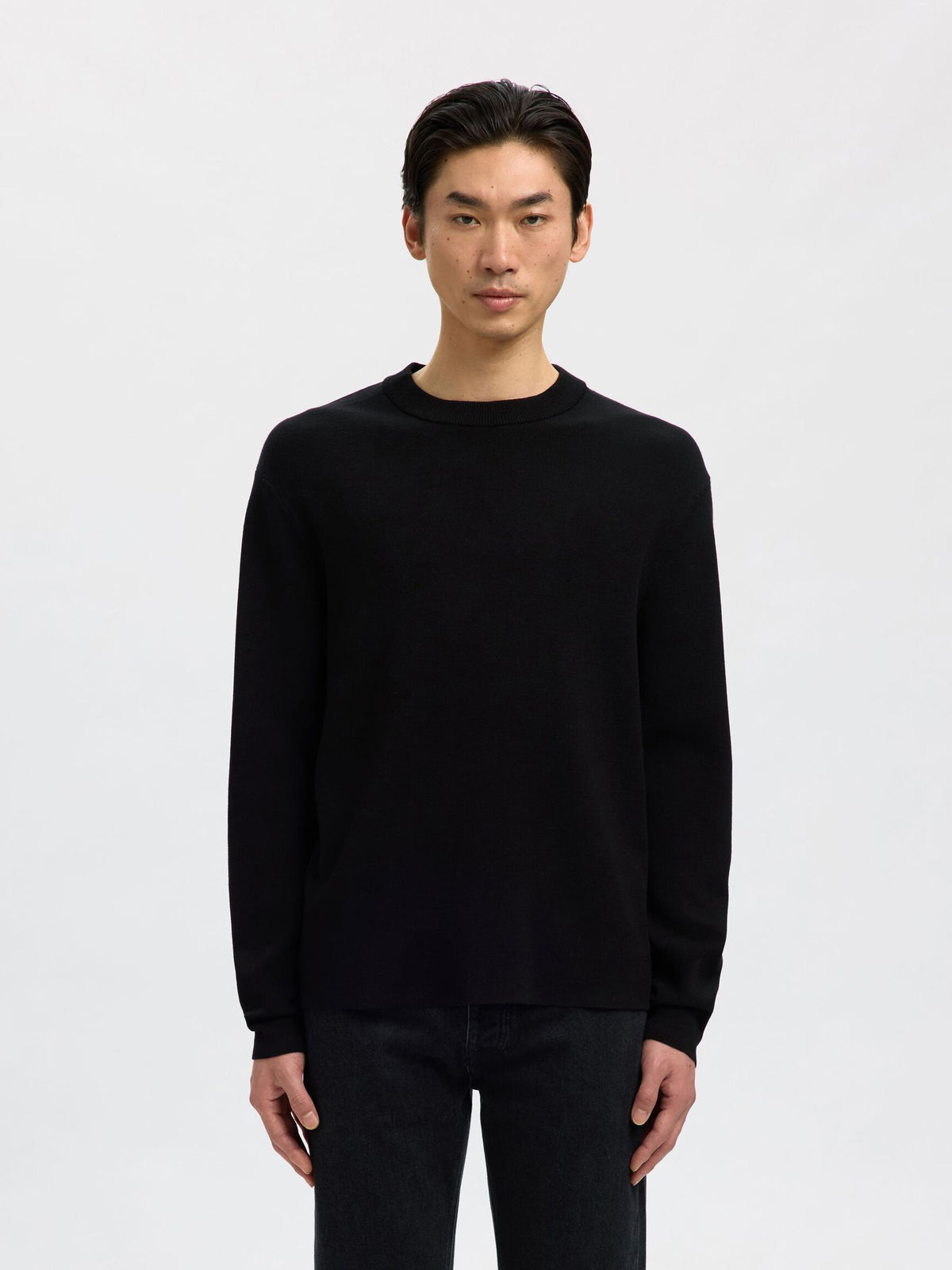 MAGLIONE GIROCOLLO RELAXED FIT NERO