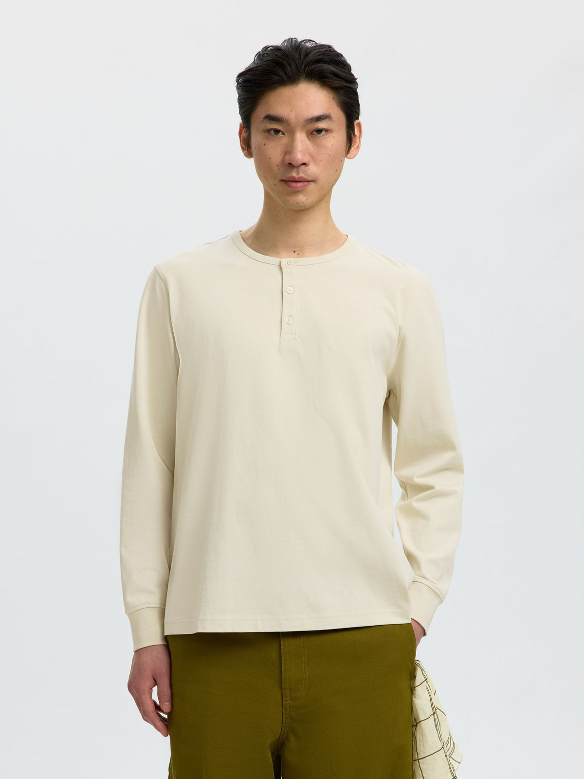 MAGLIA A MANICHE LUNGHE IN COTONE GRIGIO CHIARO