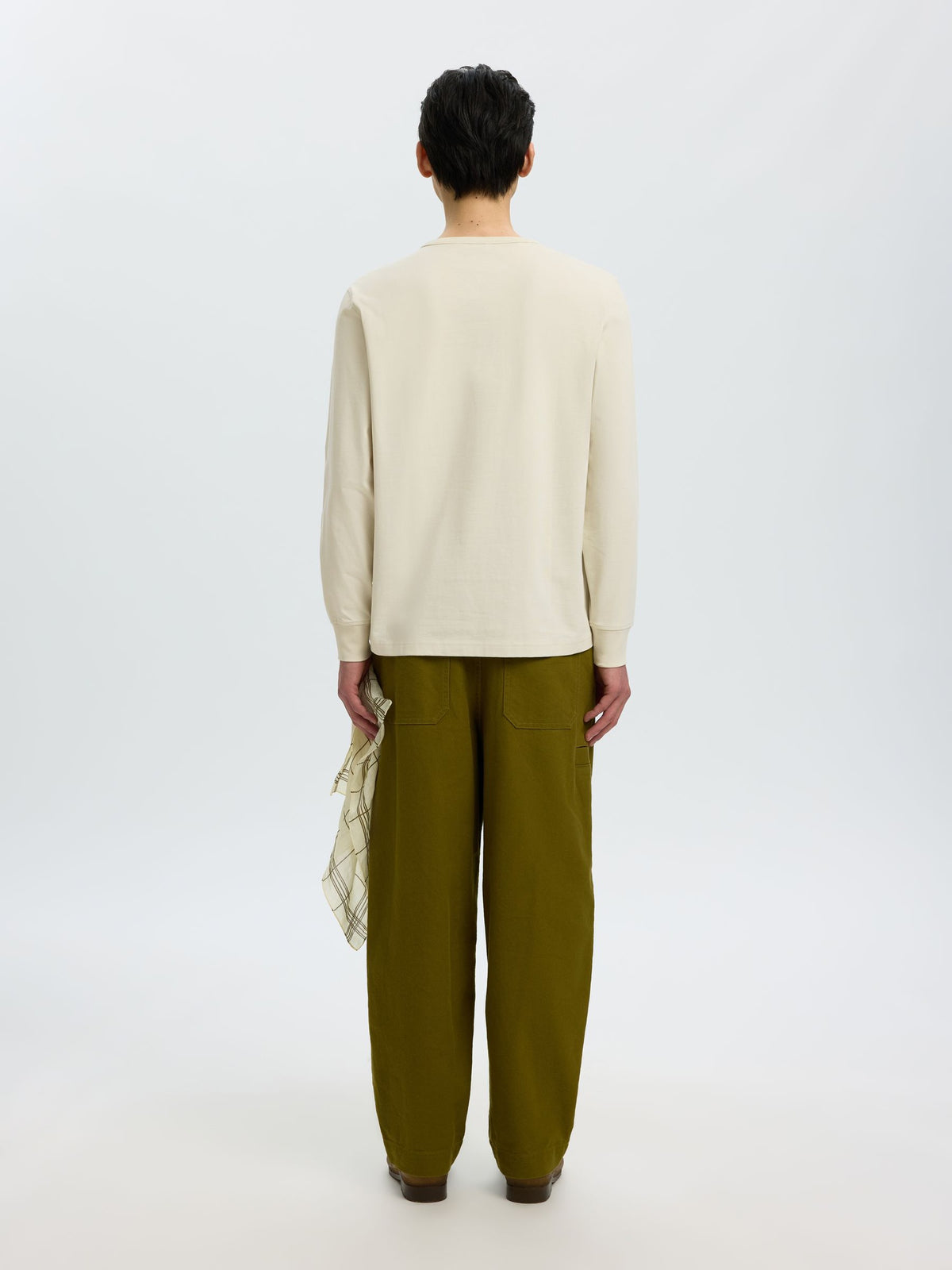 MAGLIA A MANICHE LUNGHE IN COTONE GRIGIO CHIARO