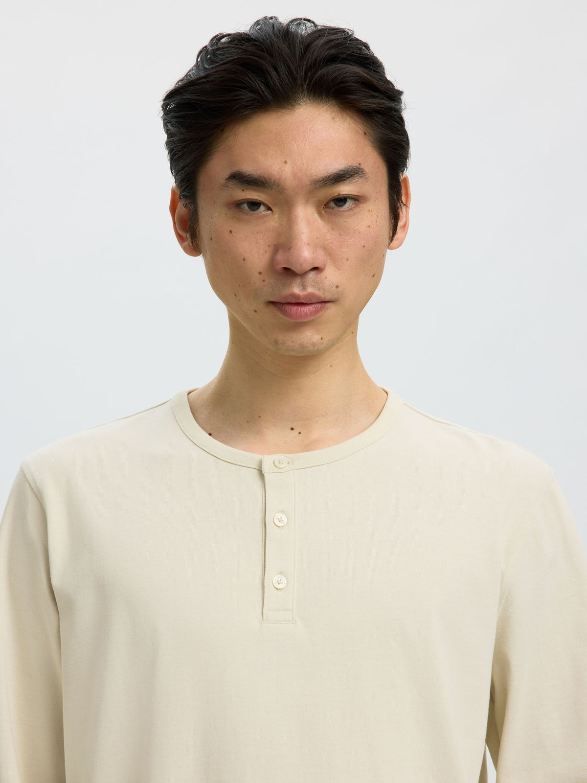 MAGLIA A MANICHE LUNGHE IN COTONE GRIGIO CHIARO