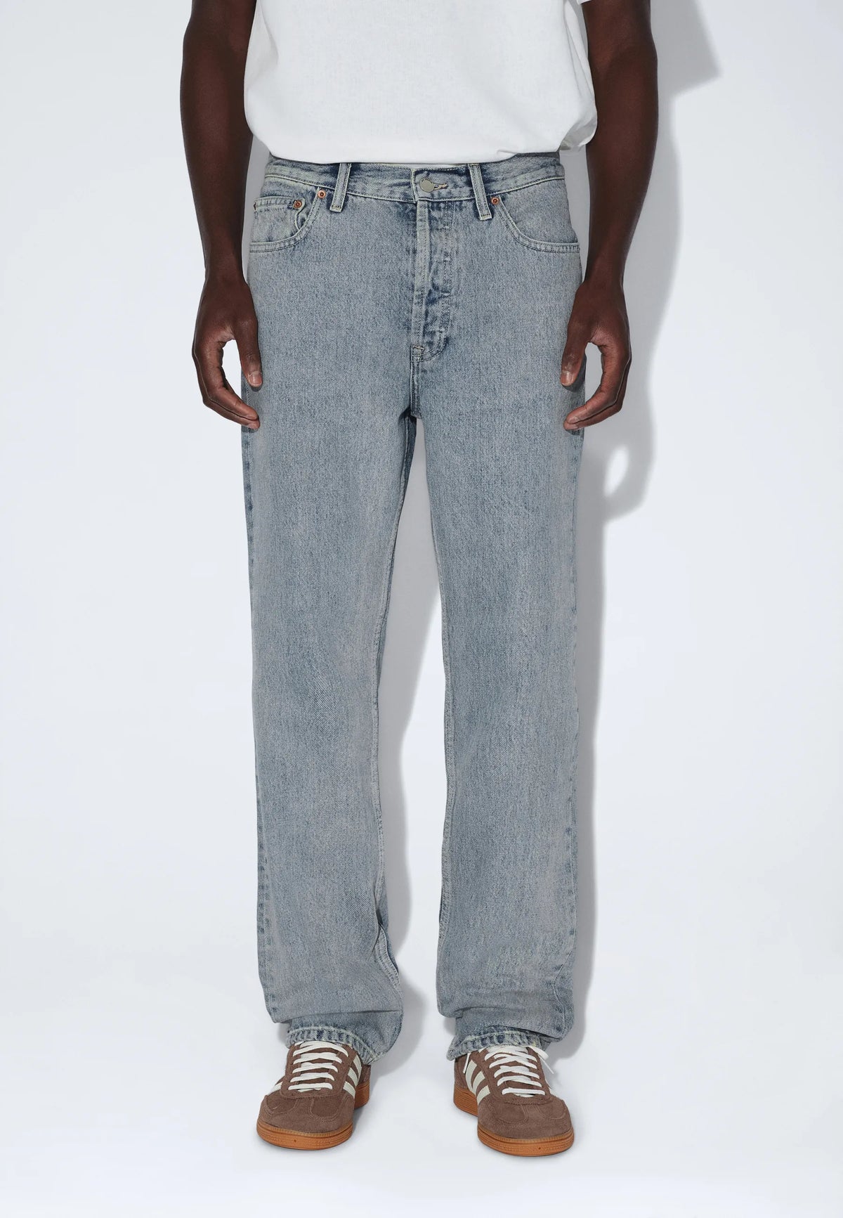 JEANS REGULAR FIT IN COTONE GRIGIO CHIARO RETRO