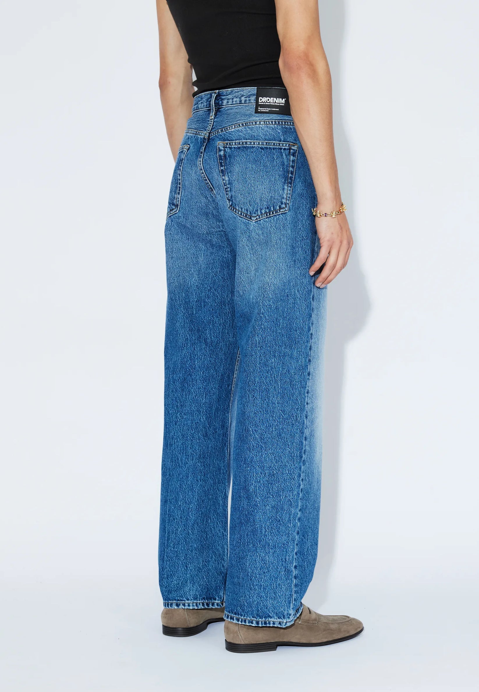 JEANS RELAXED STONE WASH