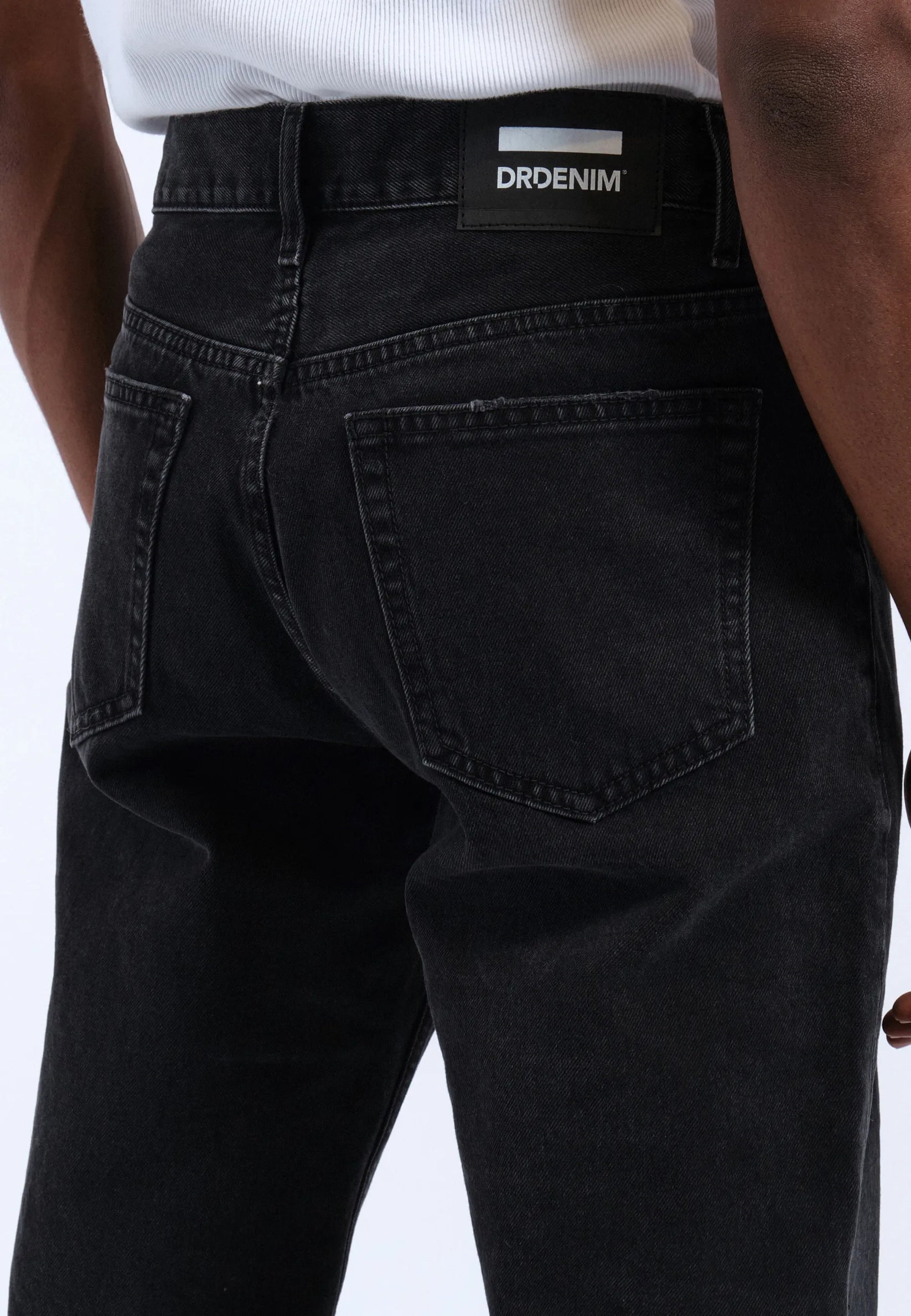 DENIM REGULAR FIT NERO SLAVATO