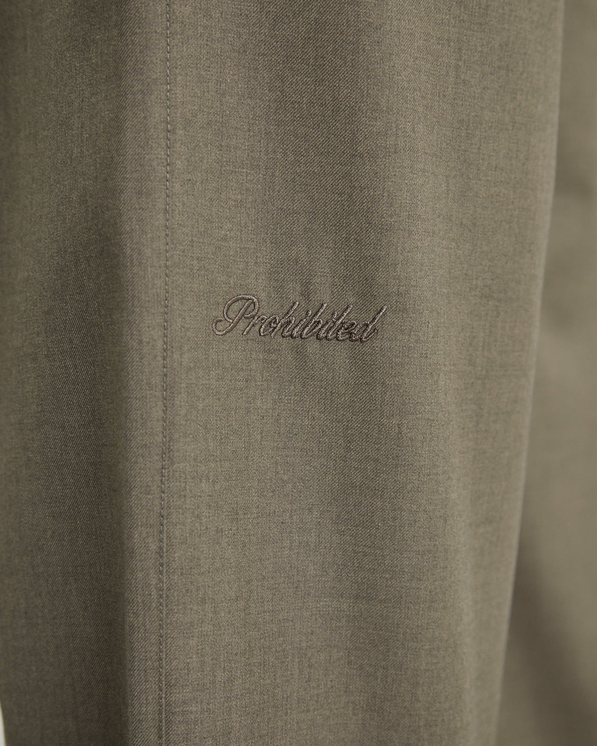 PANTALONE REGULAR FIT IN COTONE VERDE KHAKI