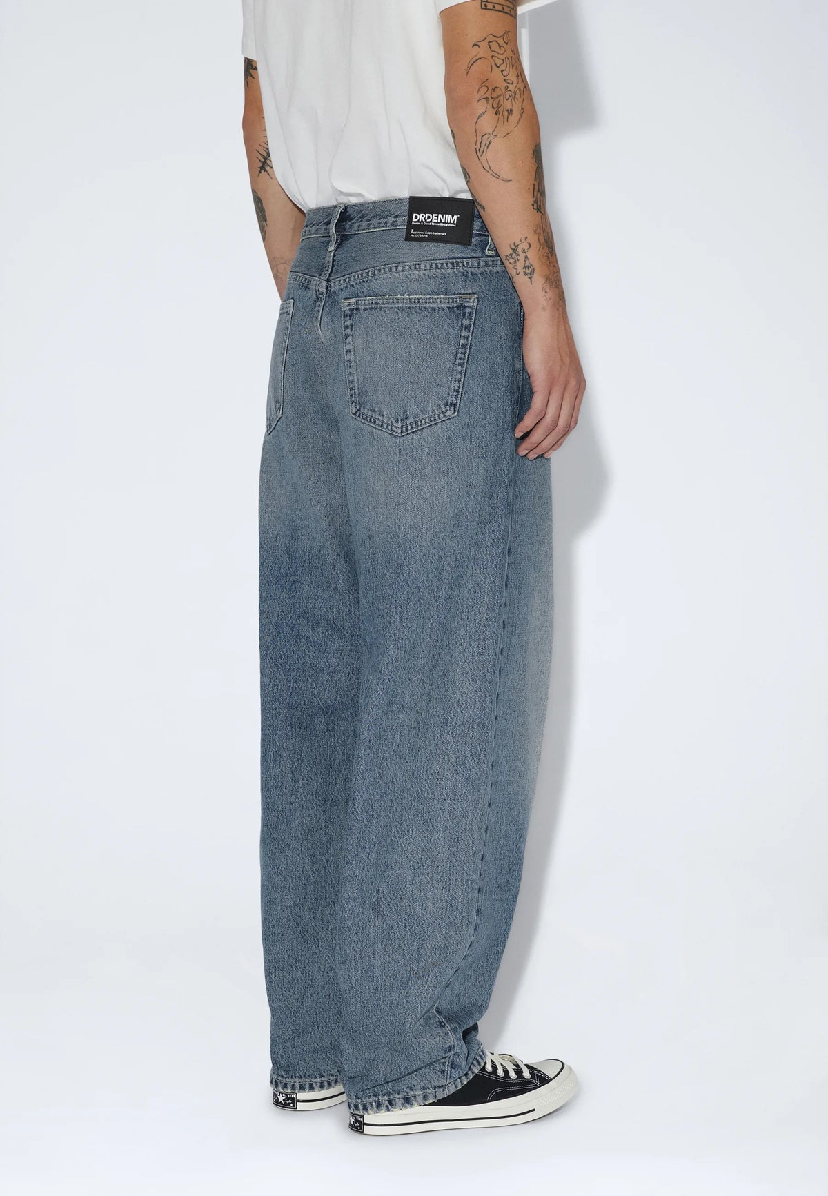 JEANS RELAXED FIT IN COTONE AZZURRO CHIARO