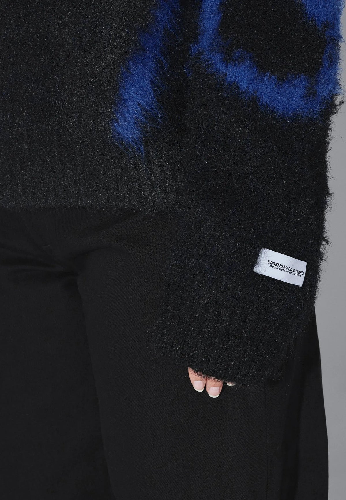 CARDIGAN IN LANA JACQUARD NERO E BLU