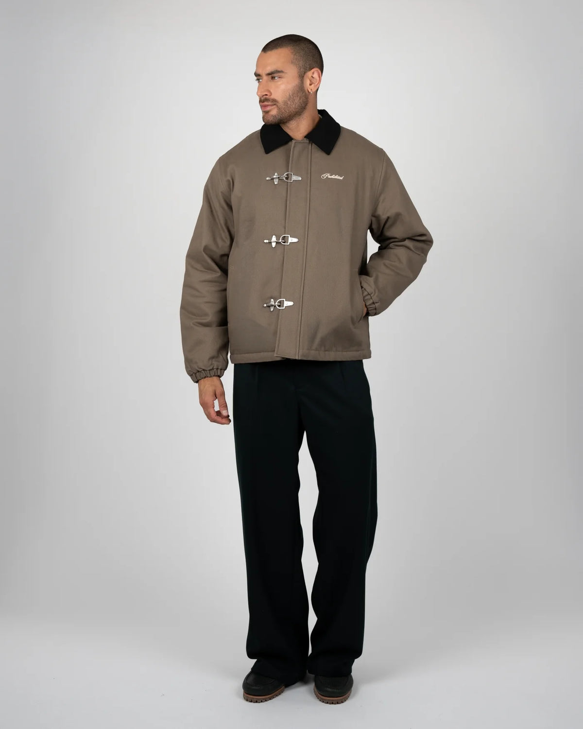 GIACCA CON FIBBIE REGULAR FIT VERDE CENERE