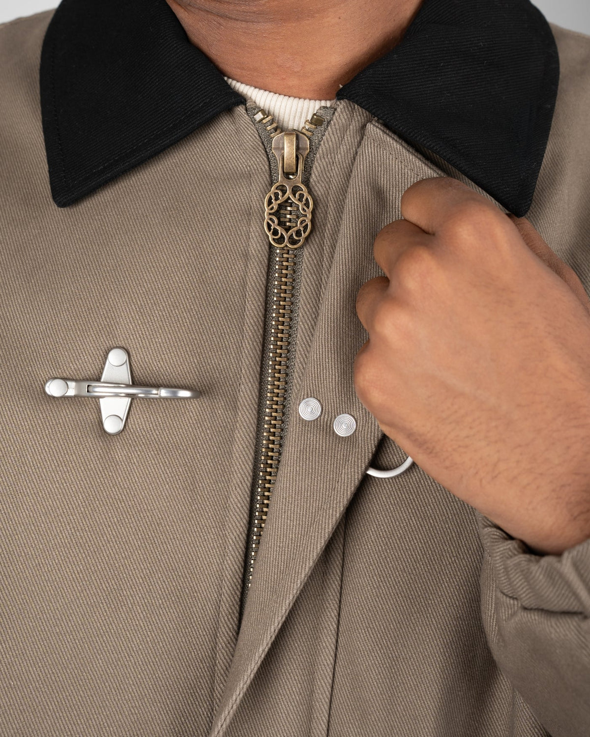 GIACCA CON FIBBIE REGULAR FIT VERDE CENERE