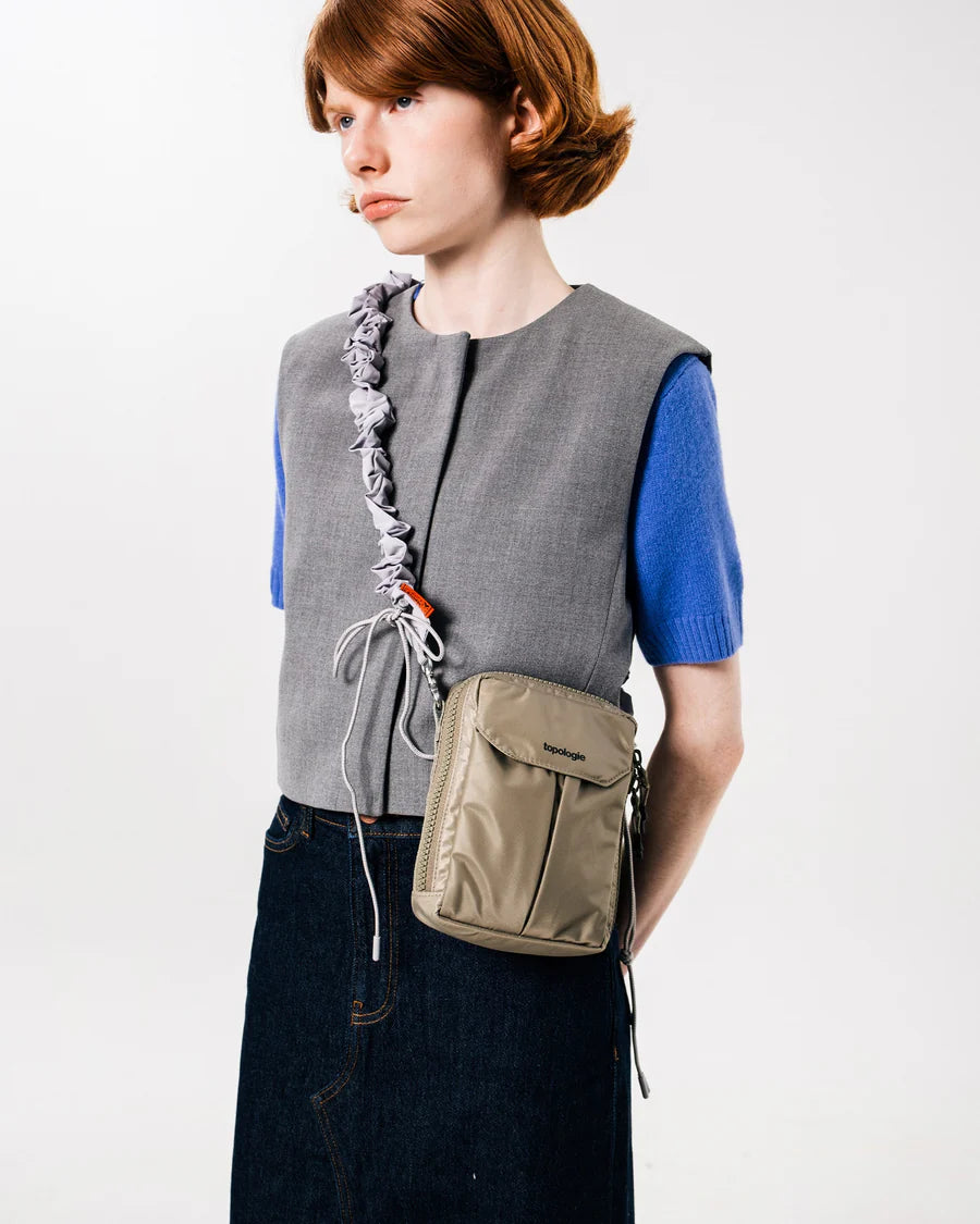 TOPOLOGIE - BUNGEE STRAP MOSS TECH SATEEN