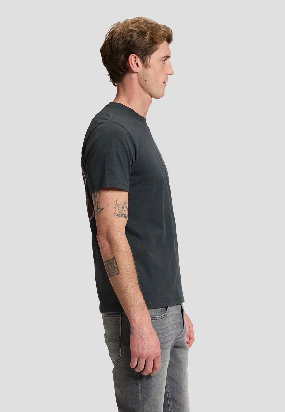 T-SHIRT REGULAR FIT IN COTONE NERO WASHED