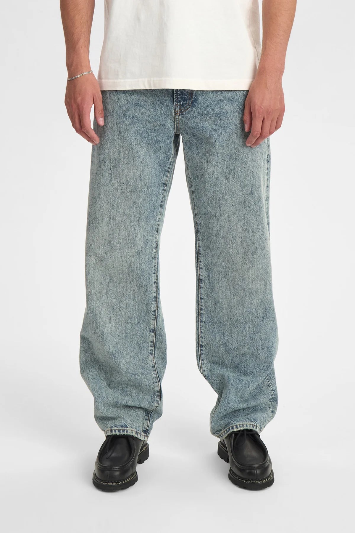 JEANS LOOSE FIT STONE WASH