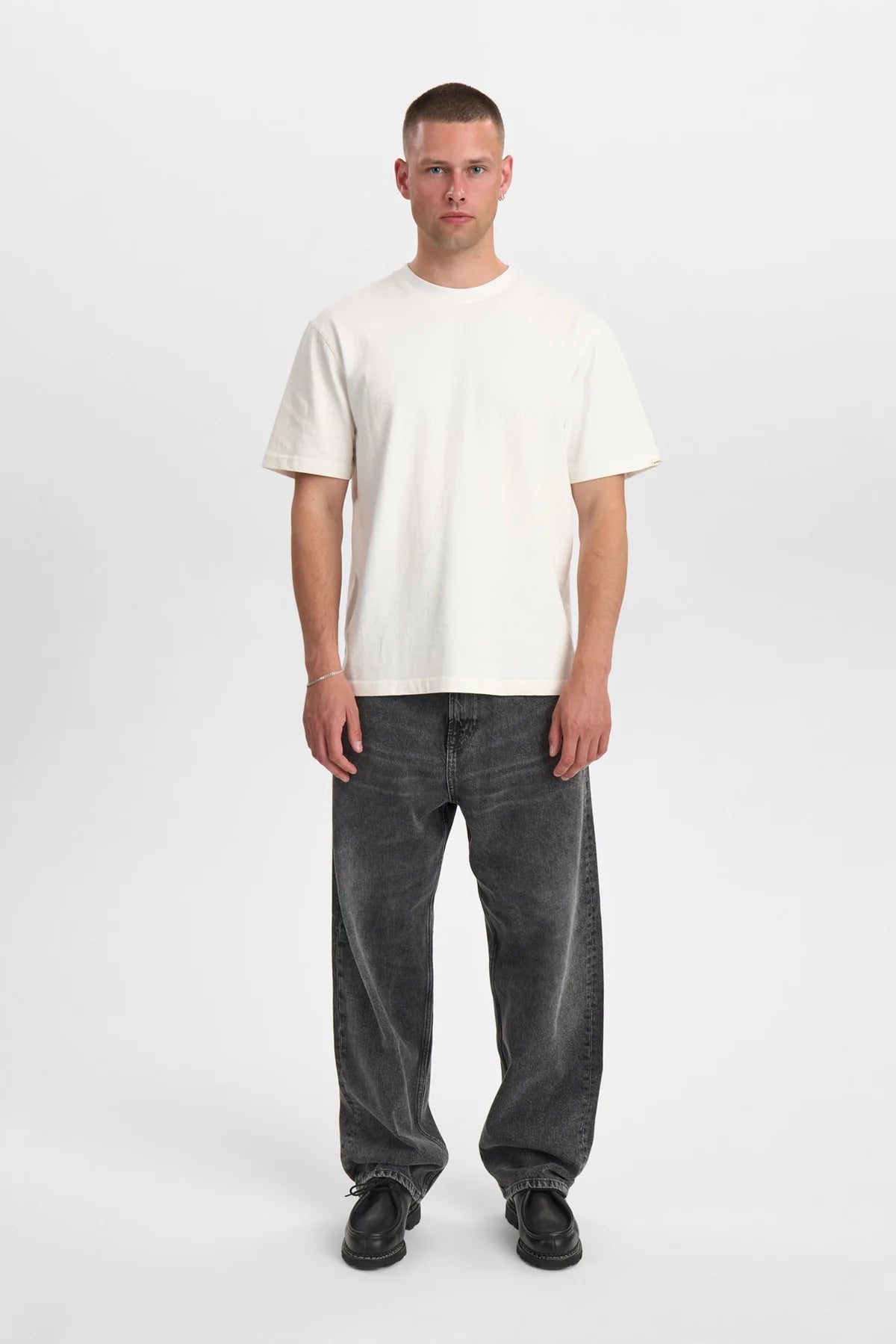 JEANS LOOSE FIT GREY ASH