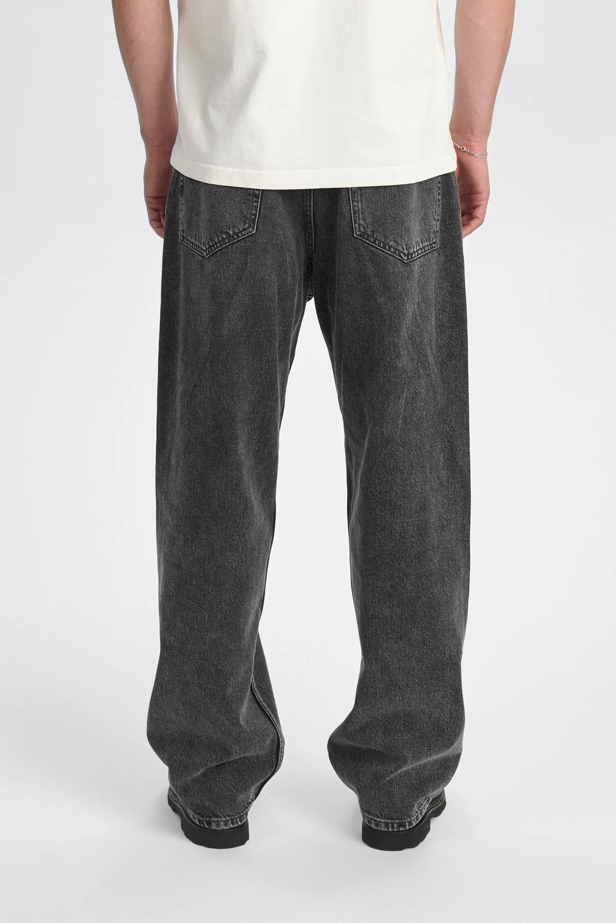 JEANS LOOSE FIT GREY ASH