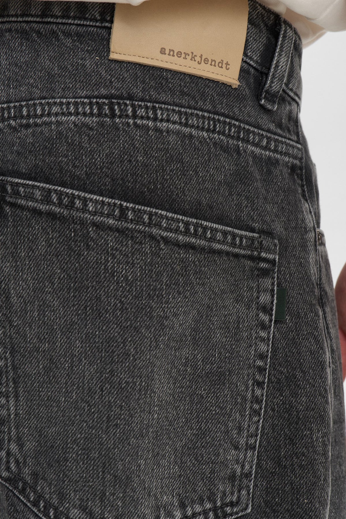 JEANS LOOSE FIT GREY ASH