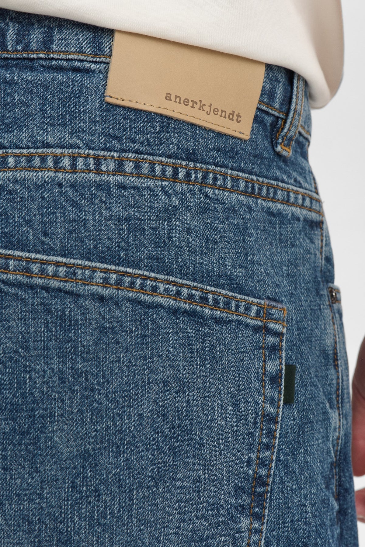 DENIM RELAX FIT STONE WASH MEDIUM