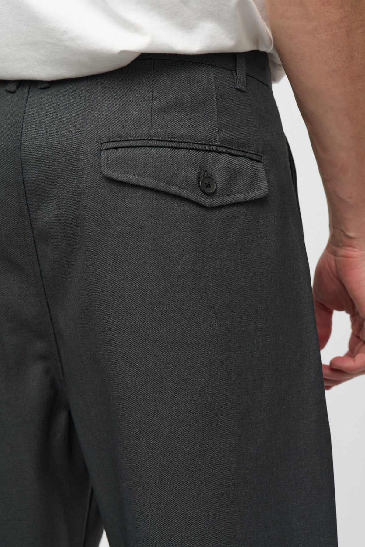 PANTALONE LOOSE FIT IN LANA GRIGIO