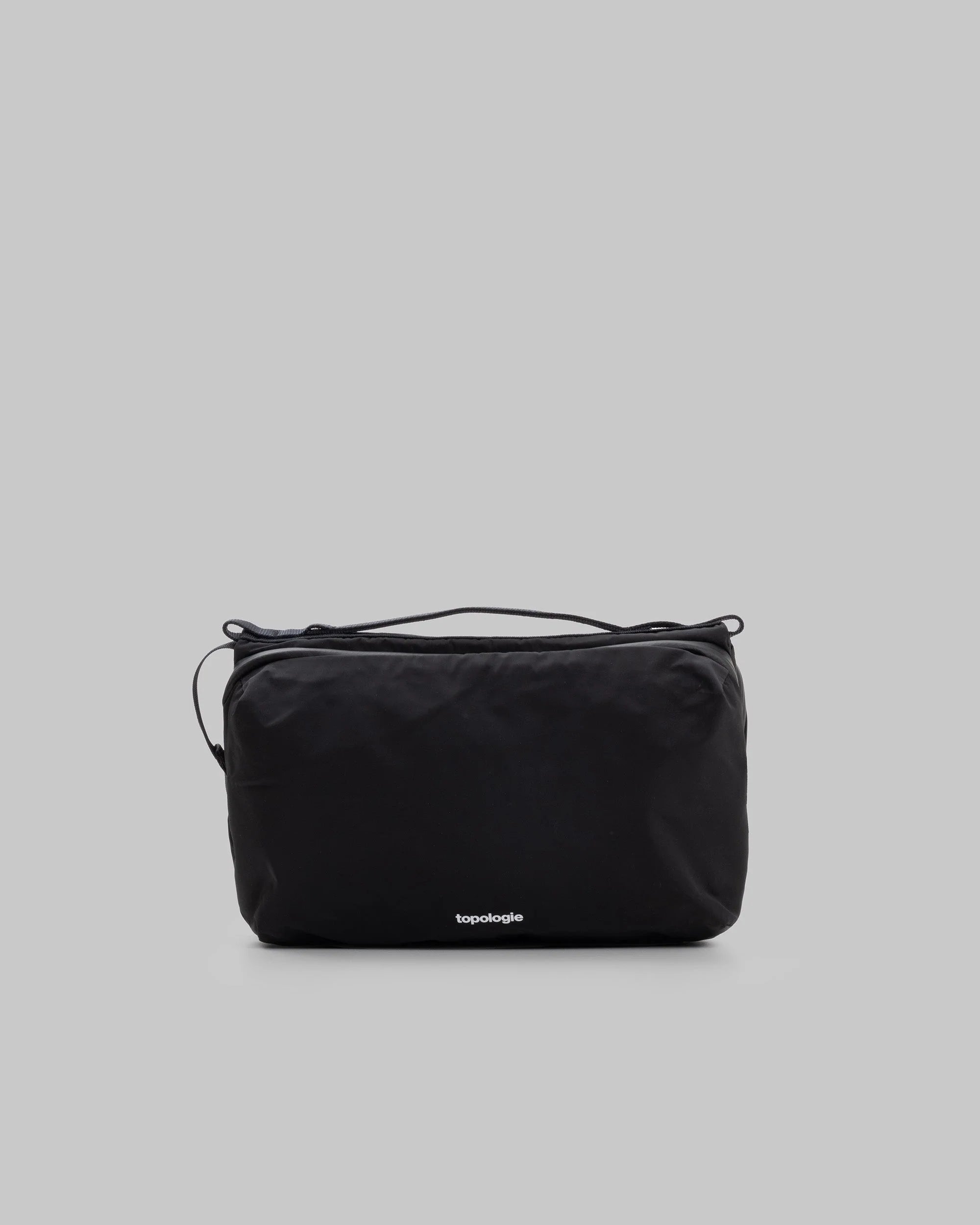 BOTTLE SACOCHE GRANDE NERO TECH SATEEN