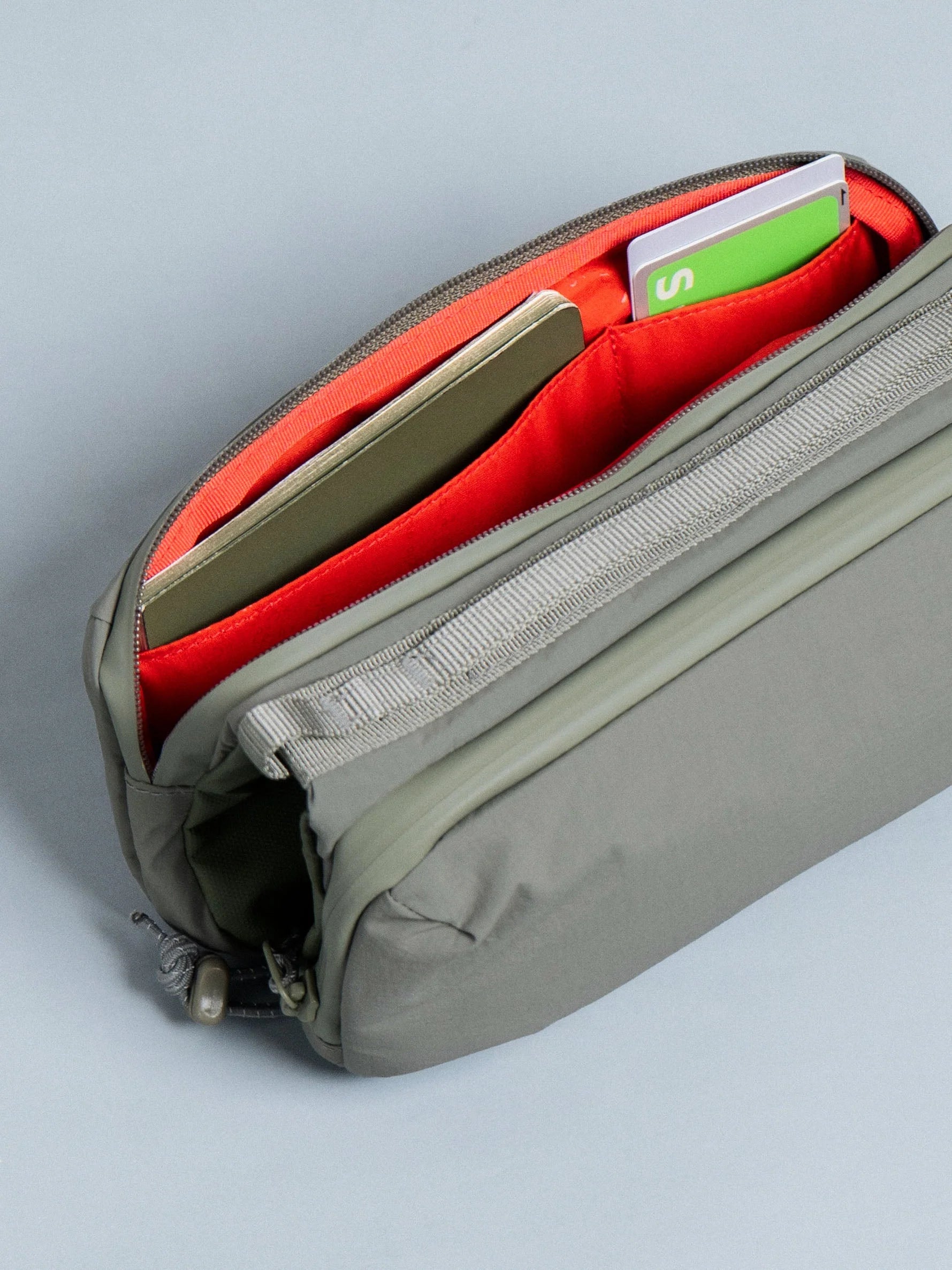 TOPOLOGIE - BOTTLE SACOCHE MEDIUM MOSS PAPERY