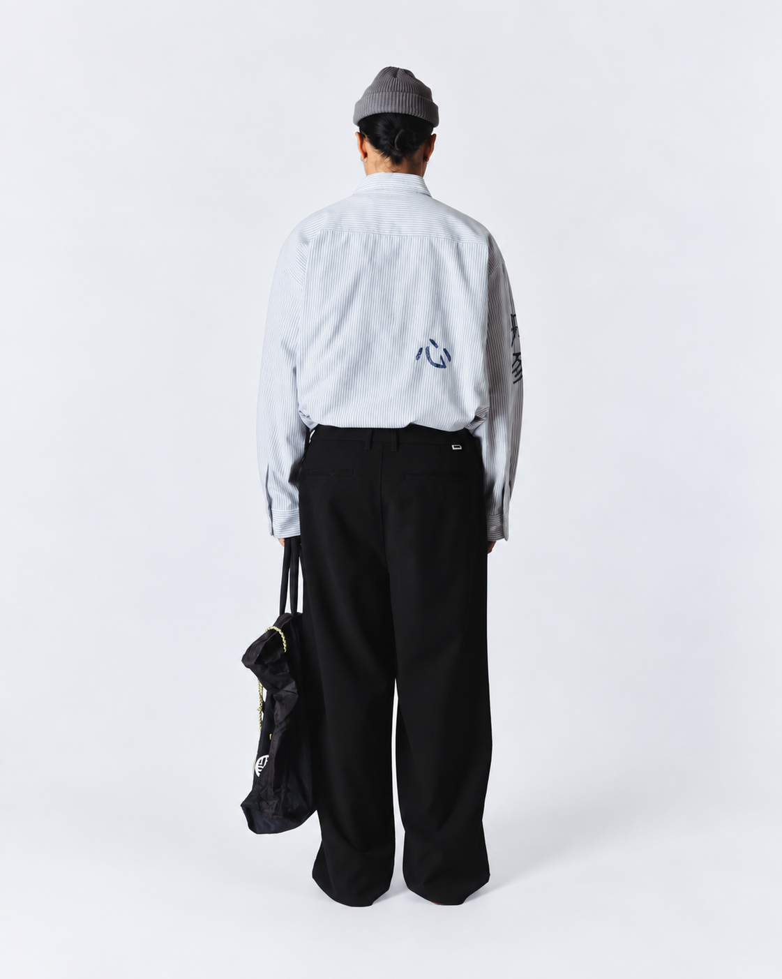 CAMICIA A RIGHE CON RICAMI IN COTONE BIANCO E BLU