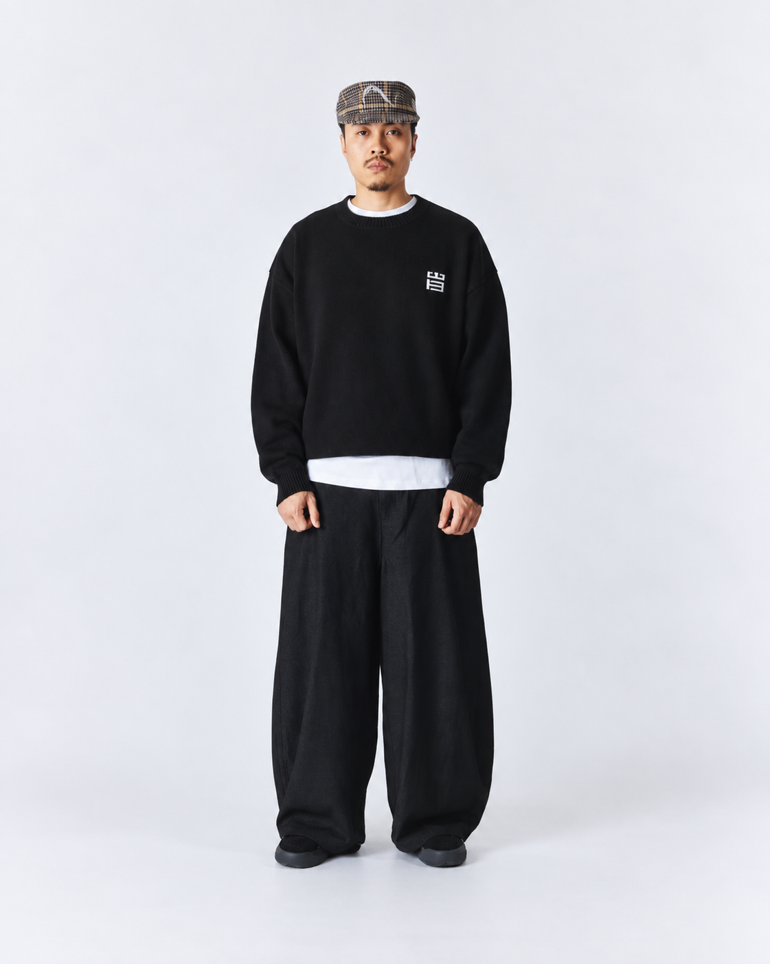 MAGLIONE GIROCOLLO LOOSE FIT NERO