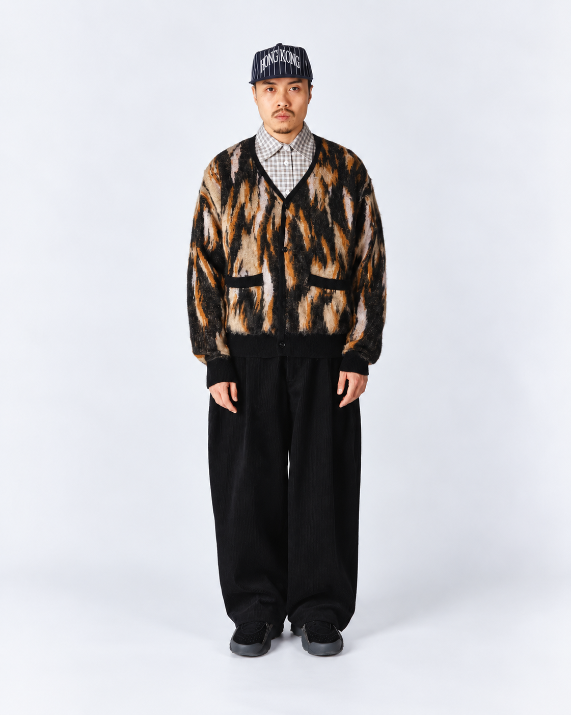 CARDIGAN LOOSE FIT IN MAGLIA SABBIA E NERO