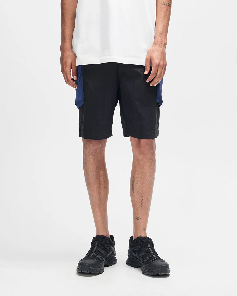 SHORTS CON TASCONI IN COTONE NYLON NERI