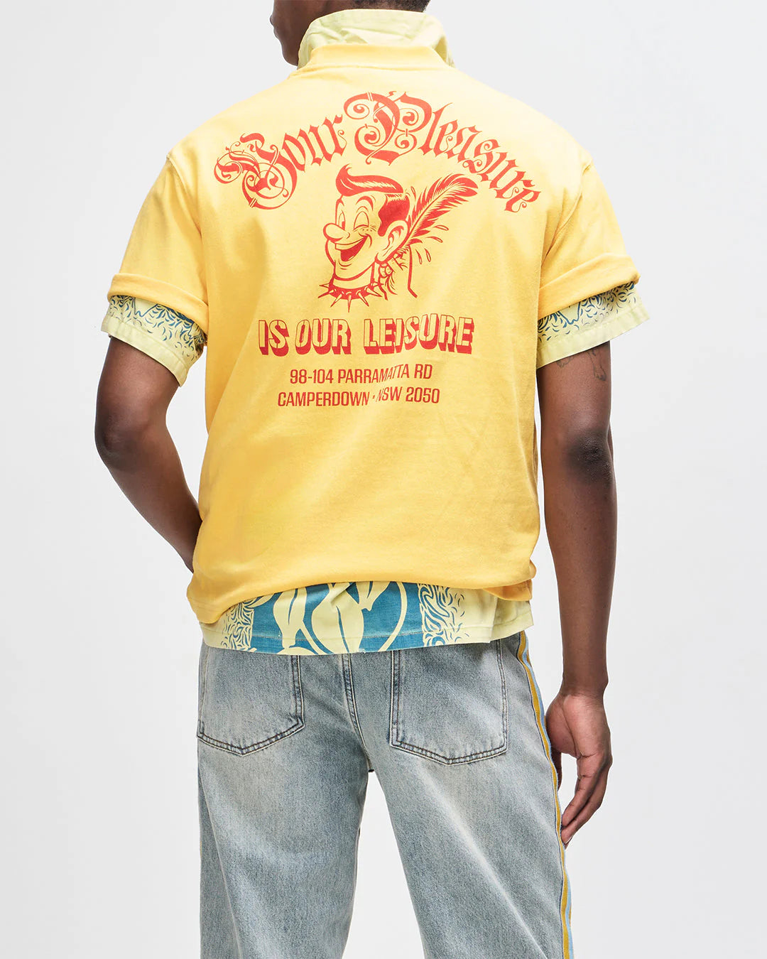 T-SHIRT SQUADRATA GIALLA