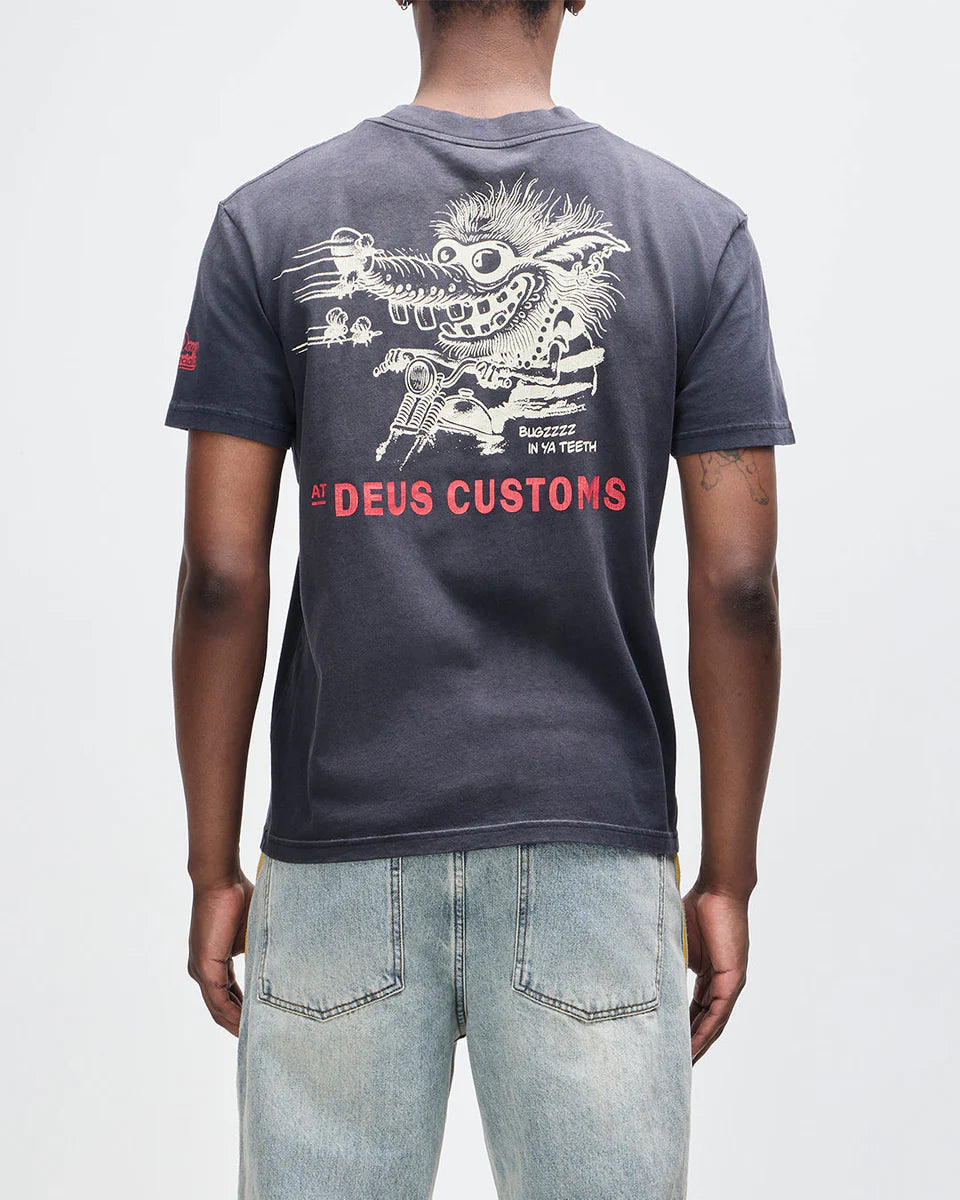 T-SHIRT AMPIA CON EFFETTO USURATO NERO