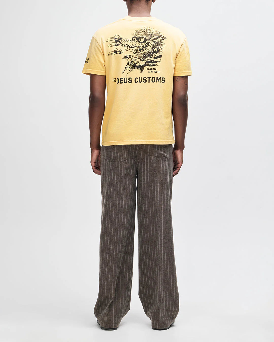 T-SHIRT AMPIA CON EFFETTO USURATO GIALLA