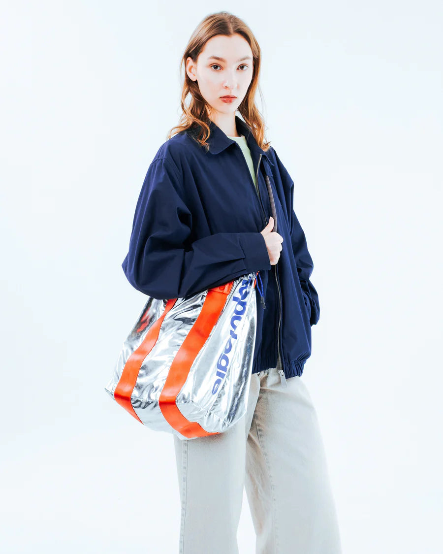 TOPOLOGIE - SUMMIT TOTE MEDIUM SATELLITE METALLIC