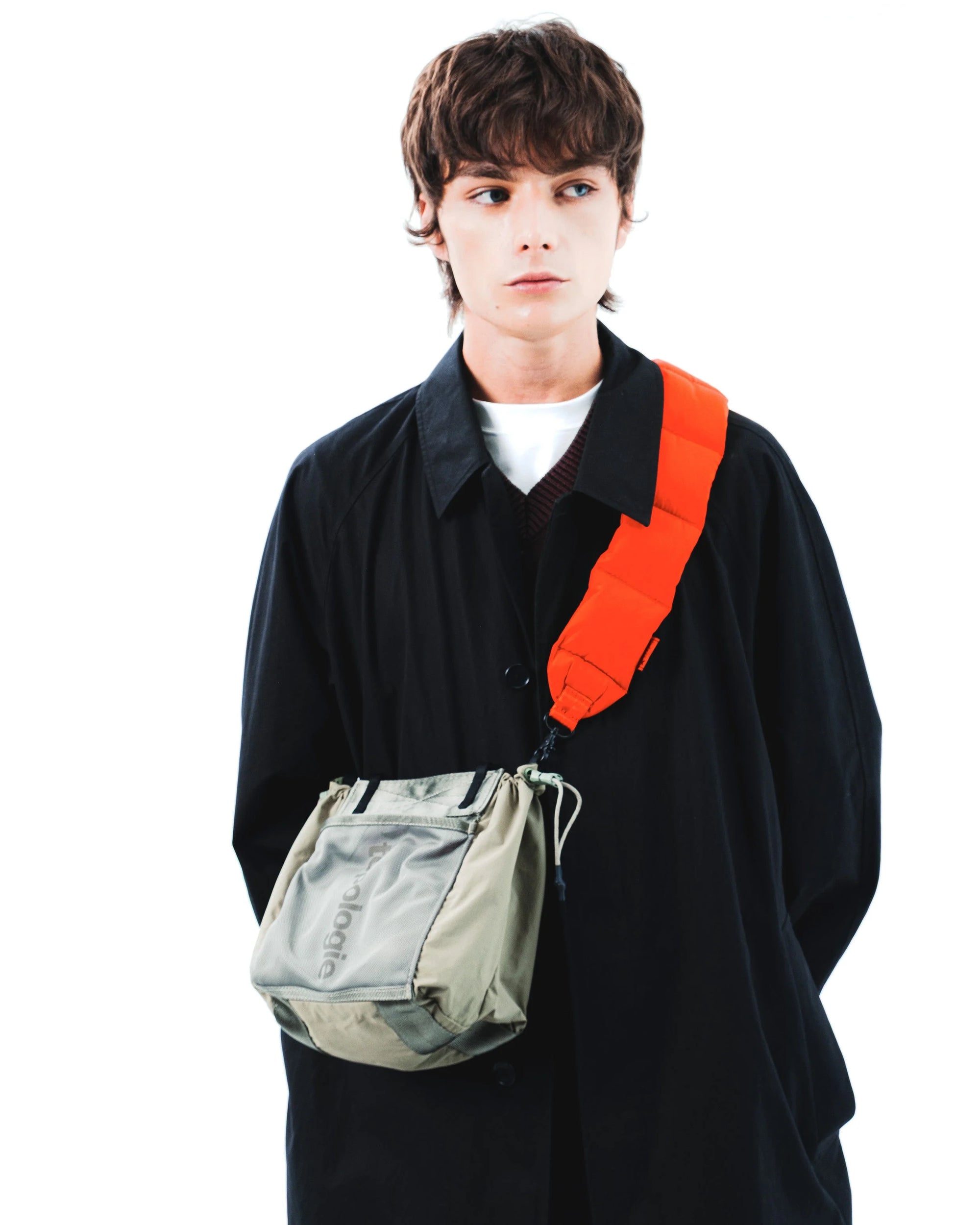 TOPOLOGIE - PUFFER STRAP TOPOLOGIE RED TECH SATEEN