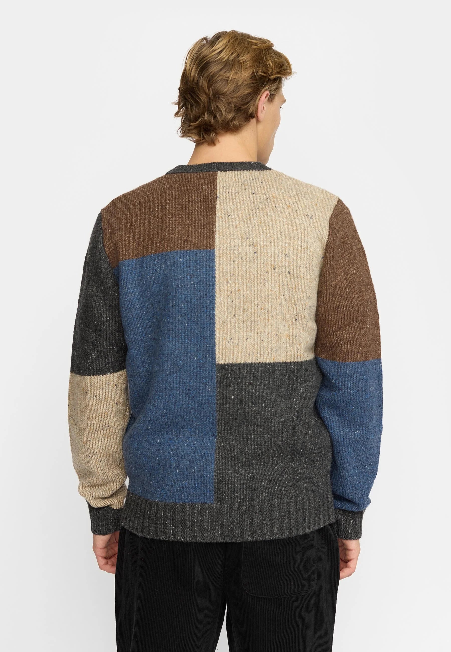 REVOLUTION - KNIT SWEATER
