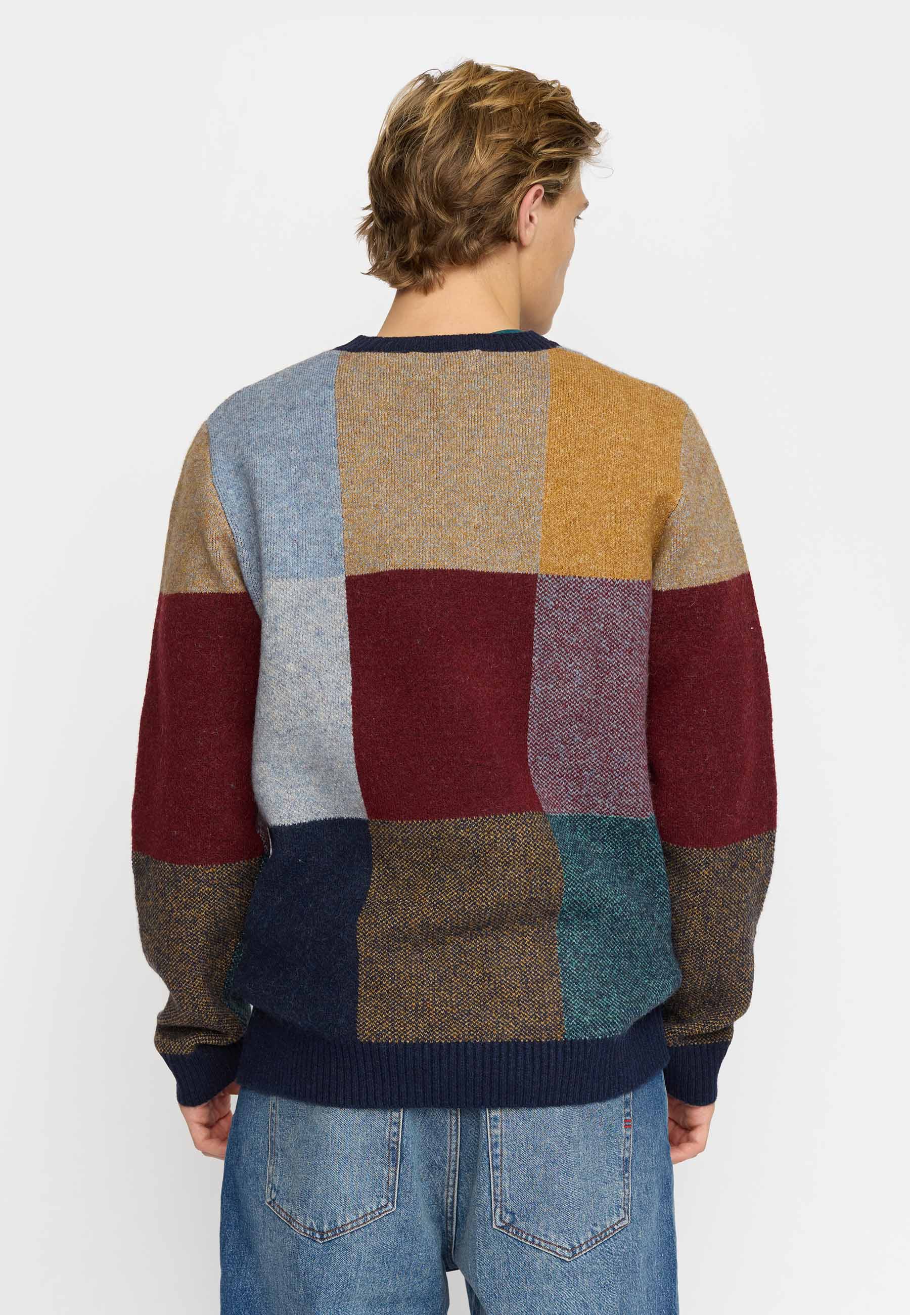 REVOLUTION - KNIT SWEATER