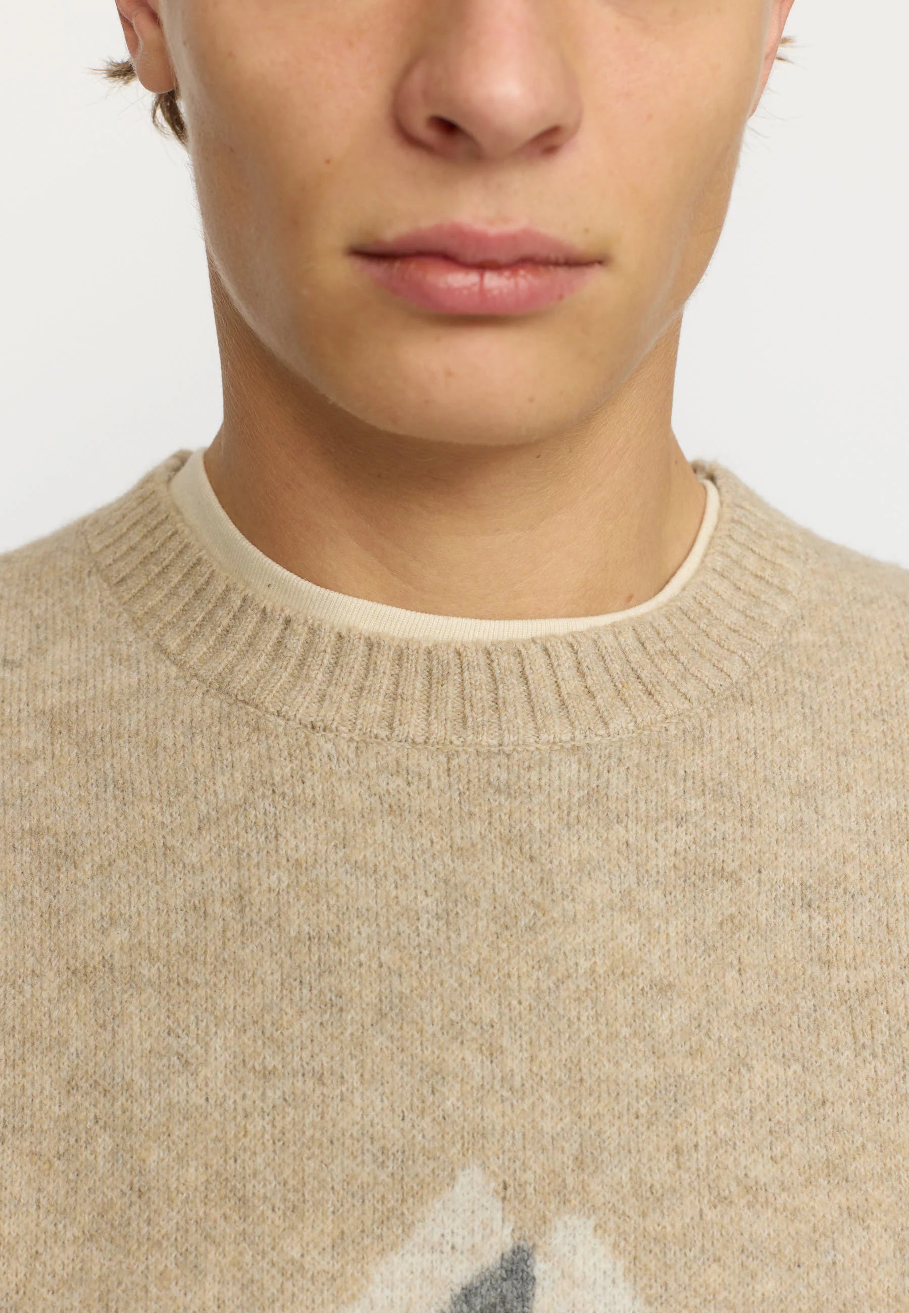 REVOLUTION - KNIT SWEATER
