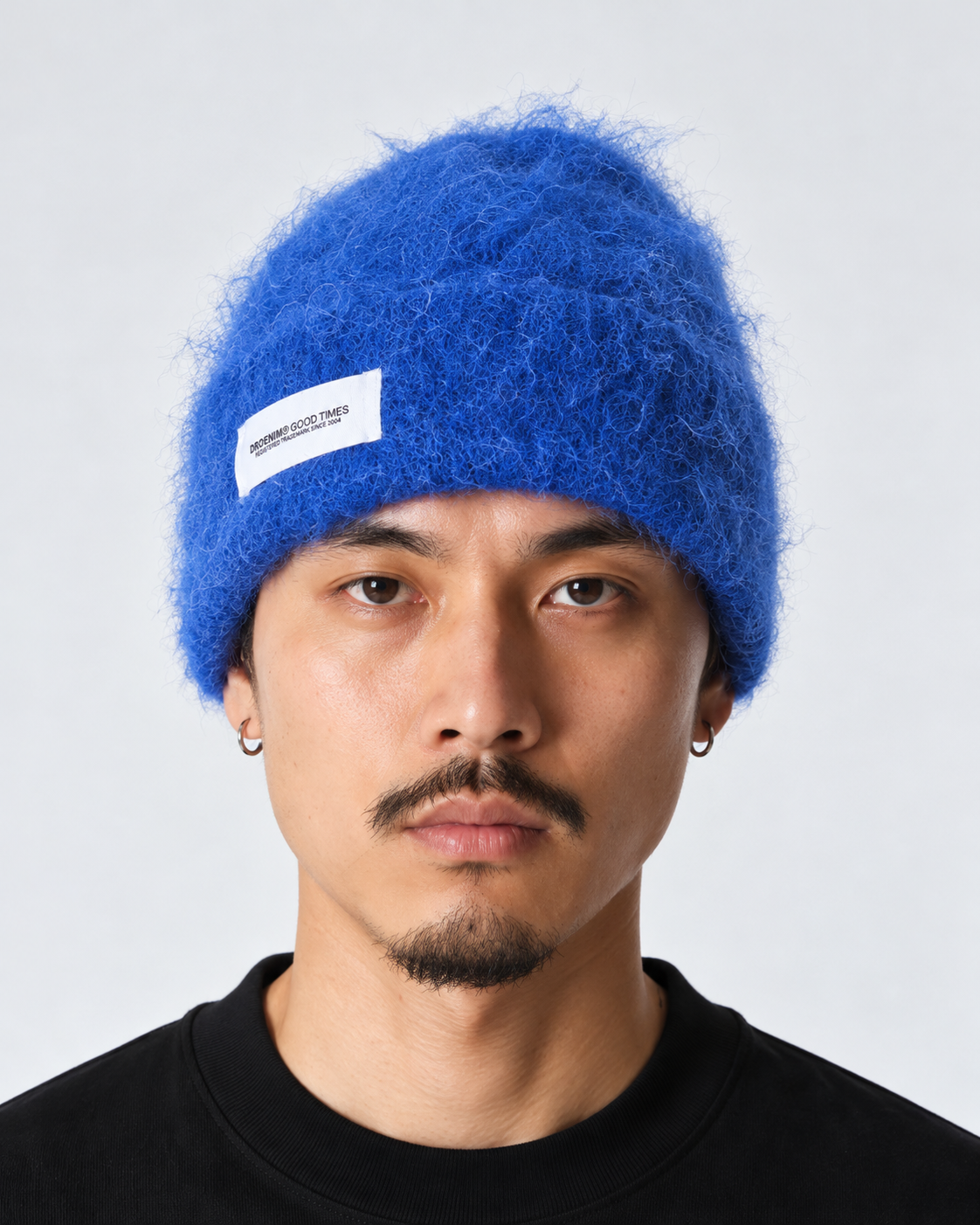 BERRETTO IN LANA MERINO BLU