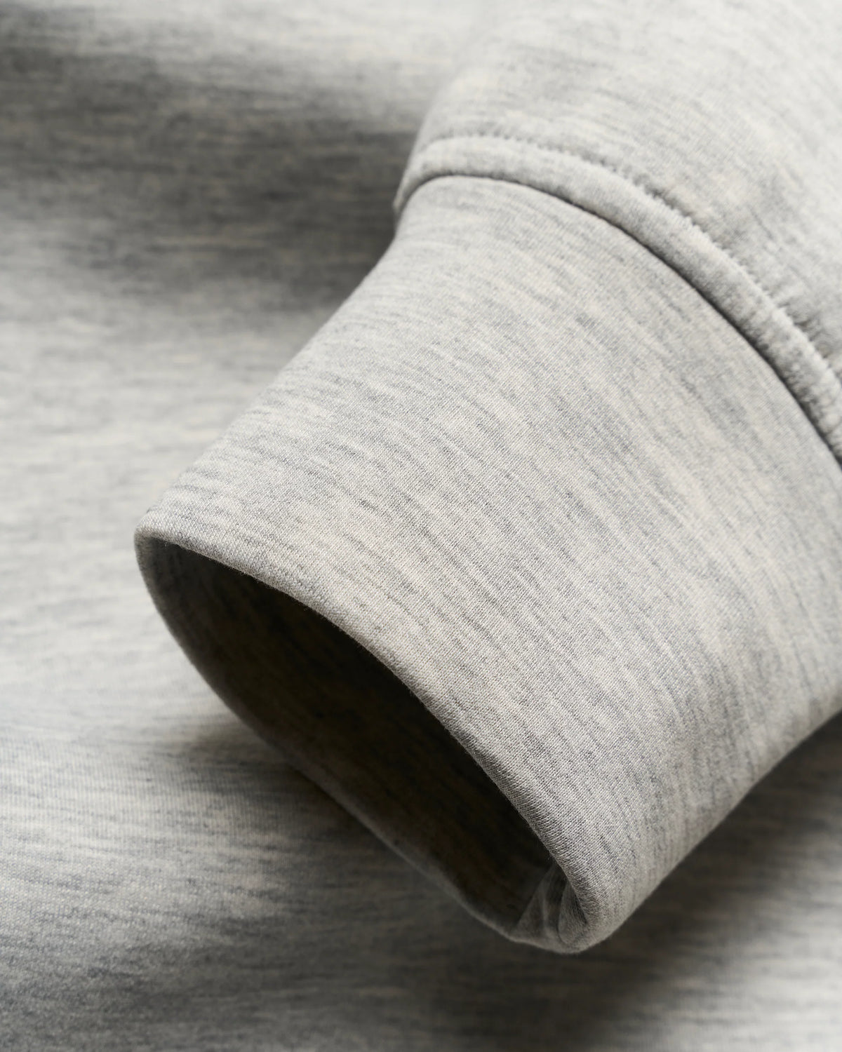 FELPA GIROCOLLO CASUAL FIT GRIGIA MELANGE