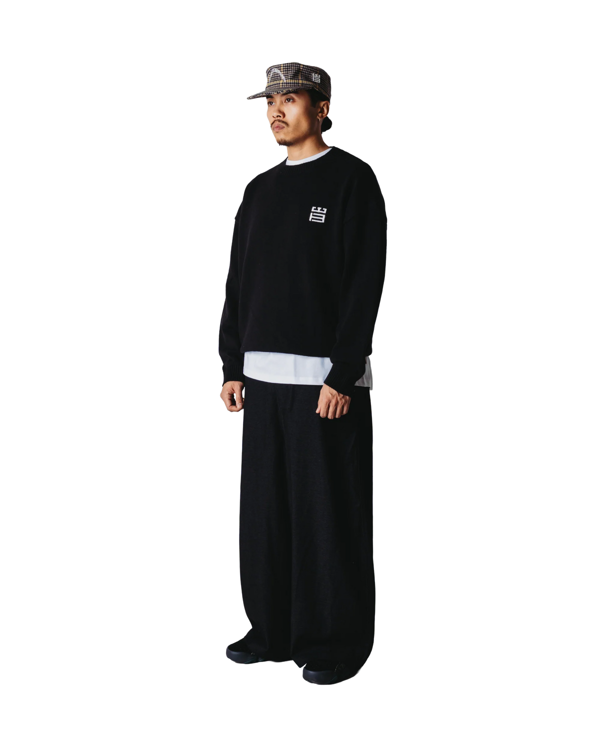 MAGLIONE GIROCOLLO LOOSE FIT NERO