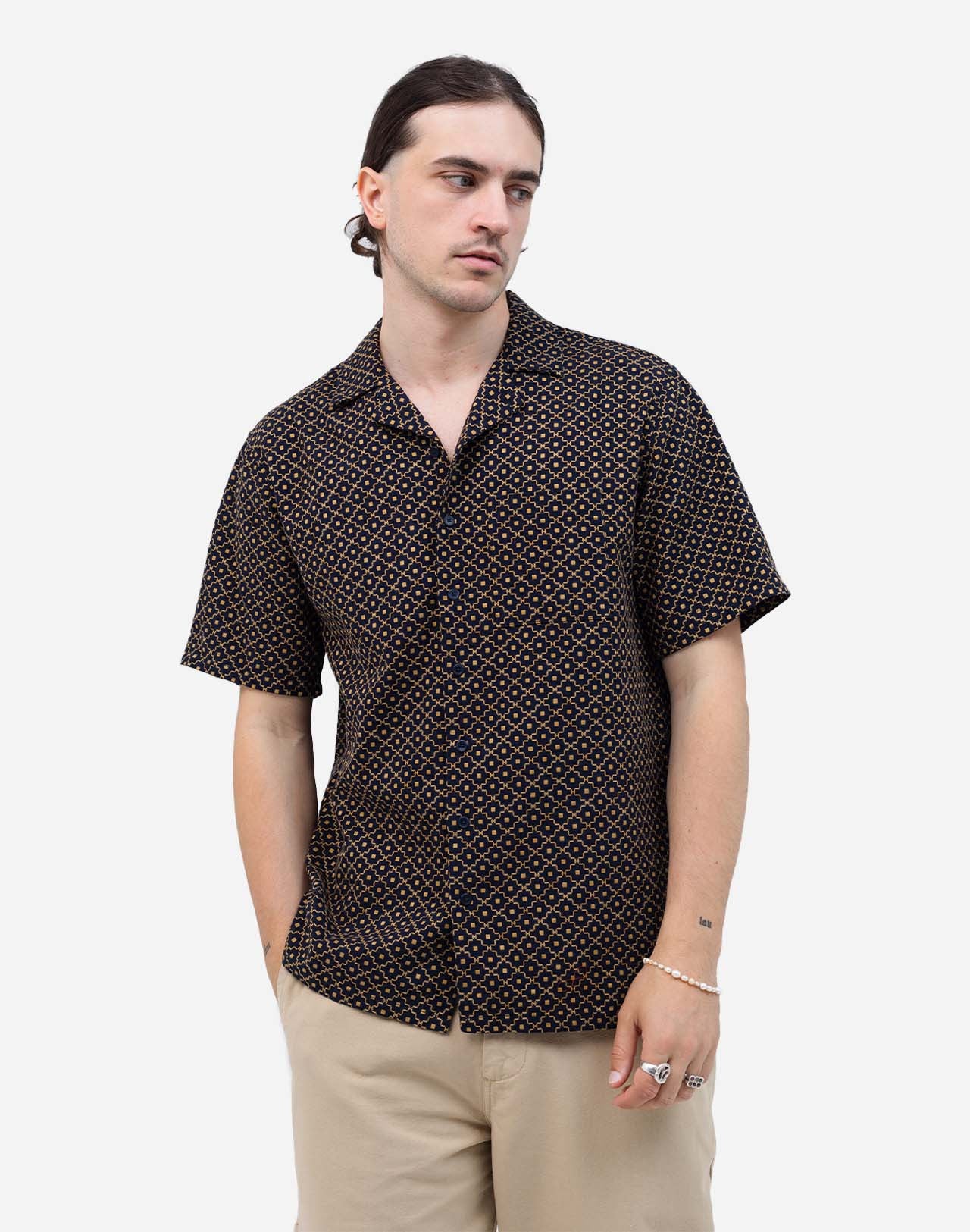 CAMICIA A MANICHE CORTE ALOHA NEZA NERA E ORO