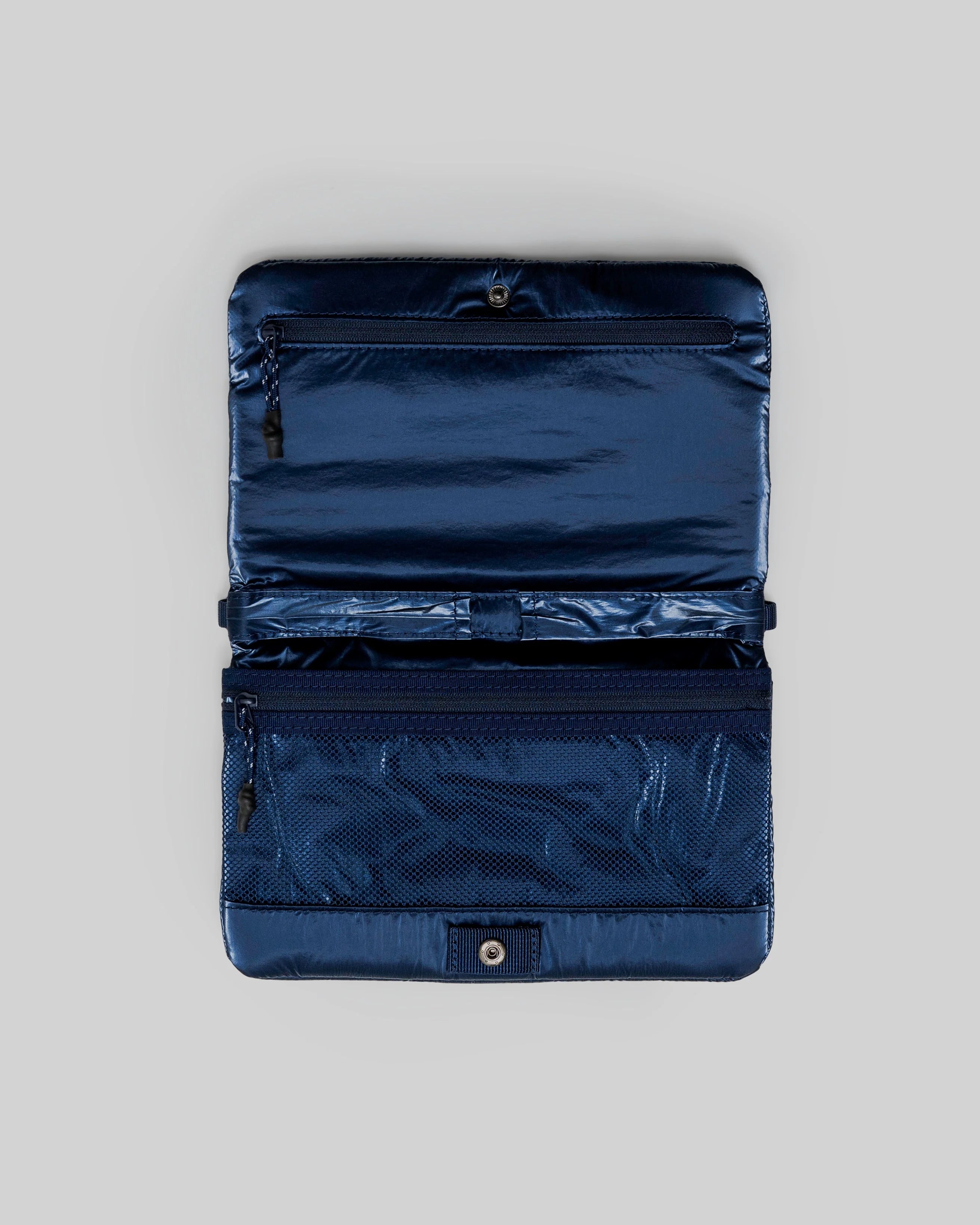 TOPOLOGIE - FLAT SACOCHE SMALL MARINE BLUE METALLIC HIGH LUSTRE