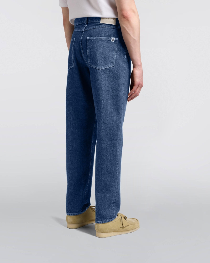 JEANS TAPERED FIT IN COTONE BLU MEDIO