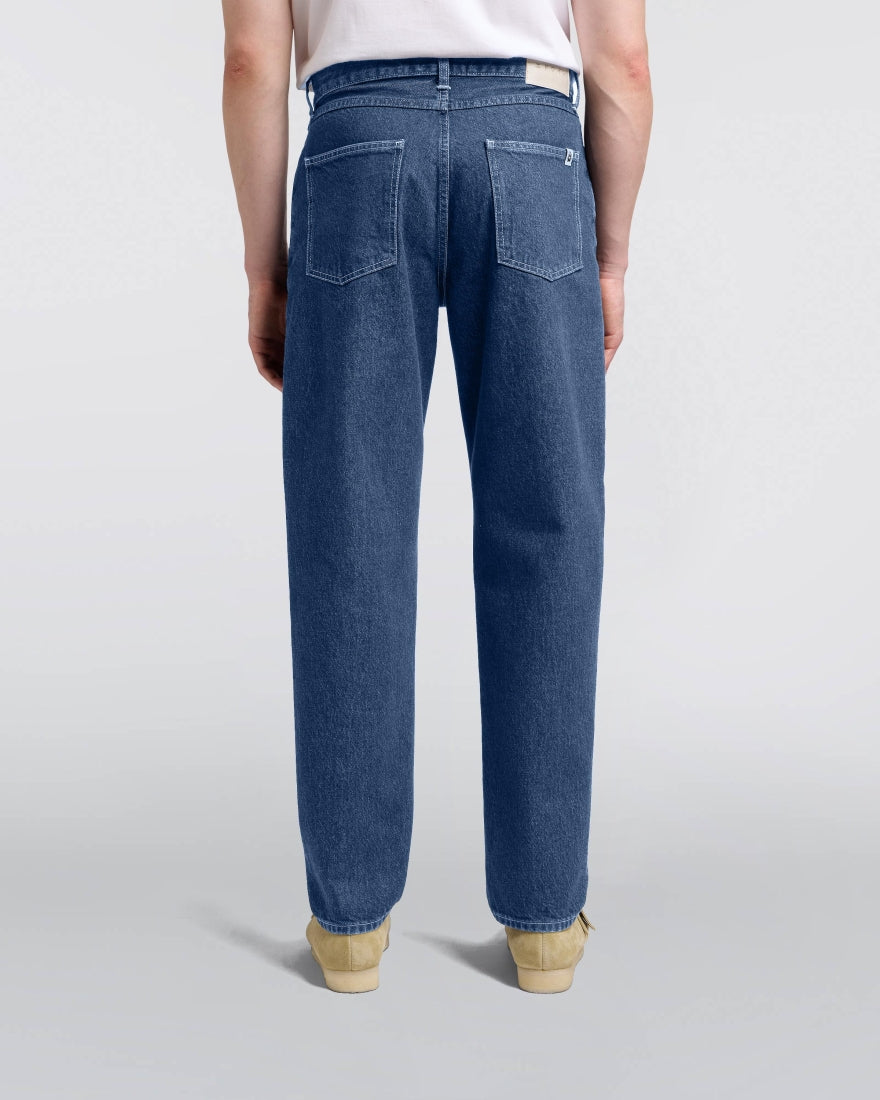 JEANS TAPERED FIT IN COTONE BLU MEDIO